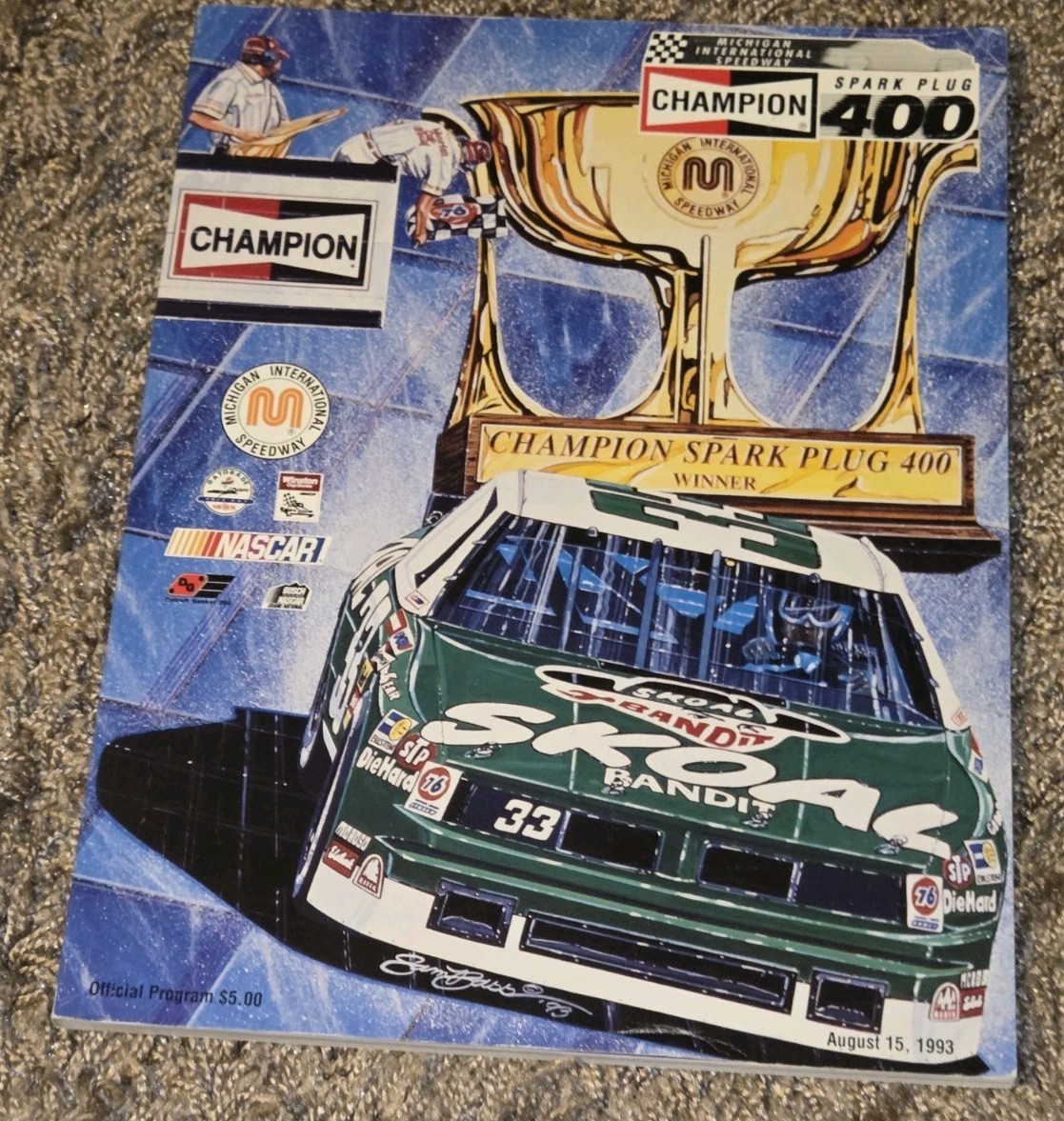 1992 Michigan International Speedway Champion Spark Plug 400 NASCAR Program