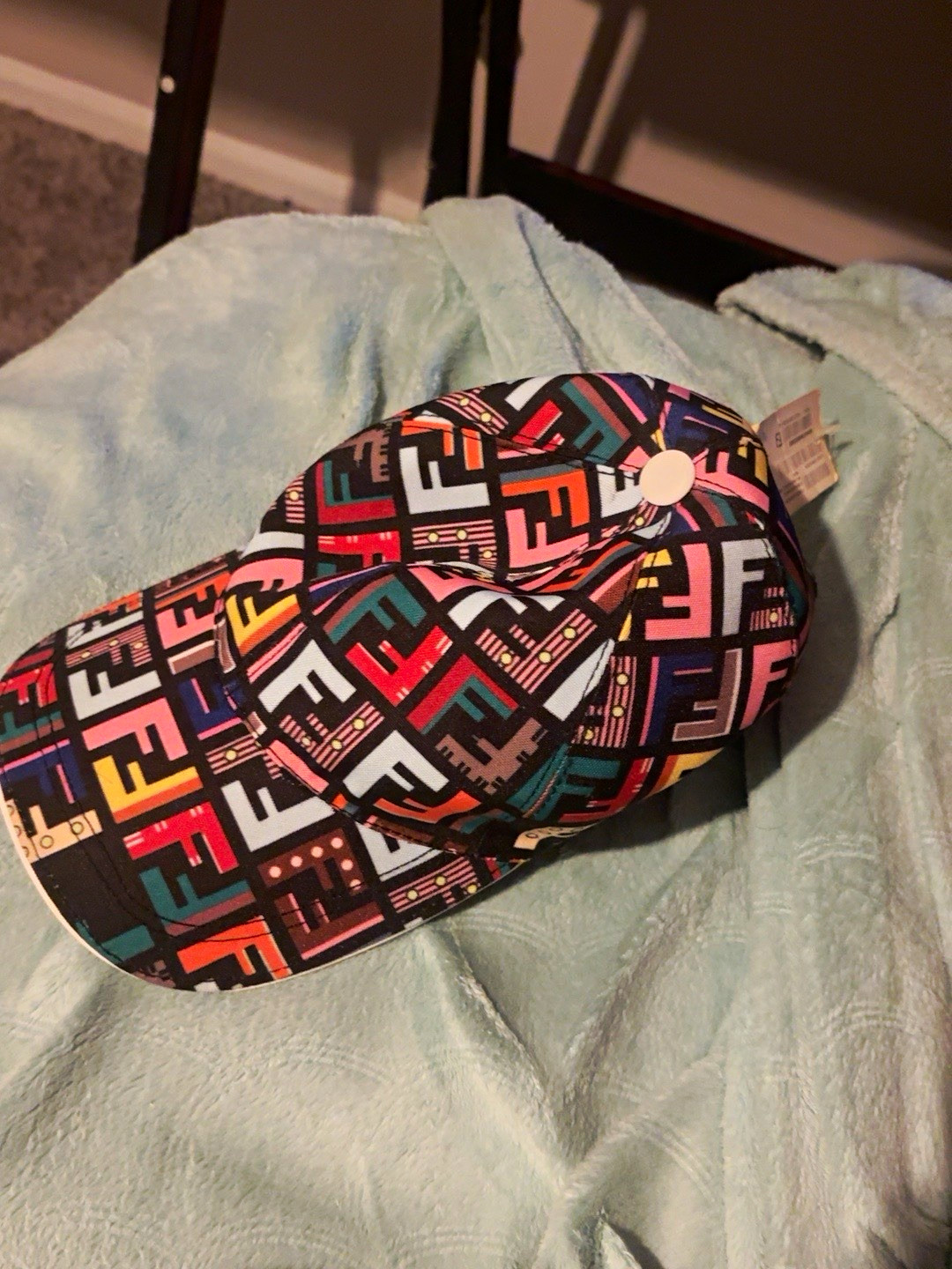 Fendi Geometric Pattern Multicolor Baseball Cap Hat Unisex Adults Size L Fendi Geometric Pattern Multicolor Baseball Cap Hat Unisex Adults Size L