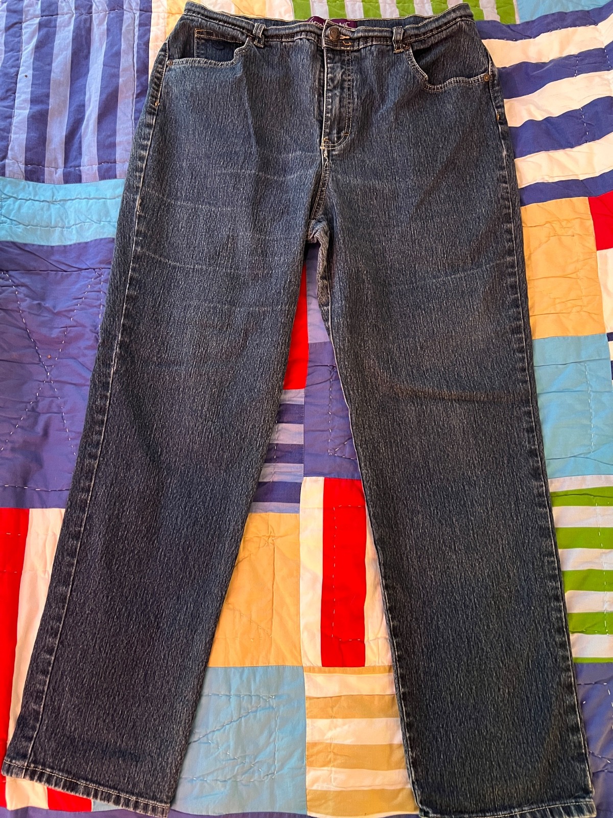 Gloria Vanderbilt Amanda Straight Leg Women\'s size 16 Dark Wash Blue Denim Jeans Gloria Vanderbilt Amanda Straight Leg Women\'s size 16 Dark Wash Blue Denim Jeans