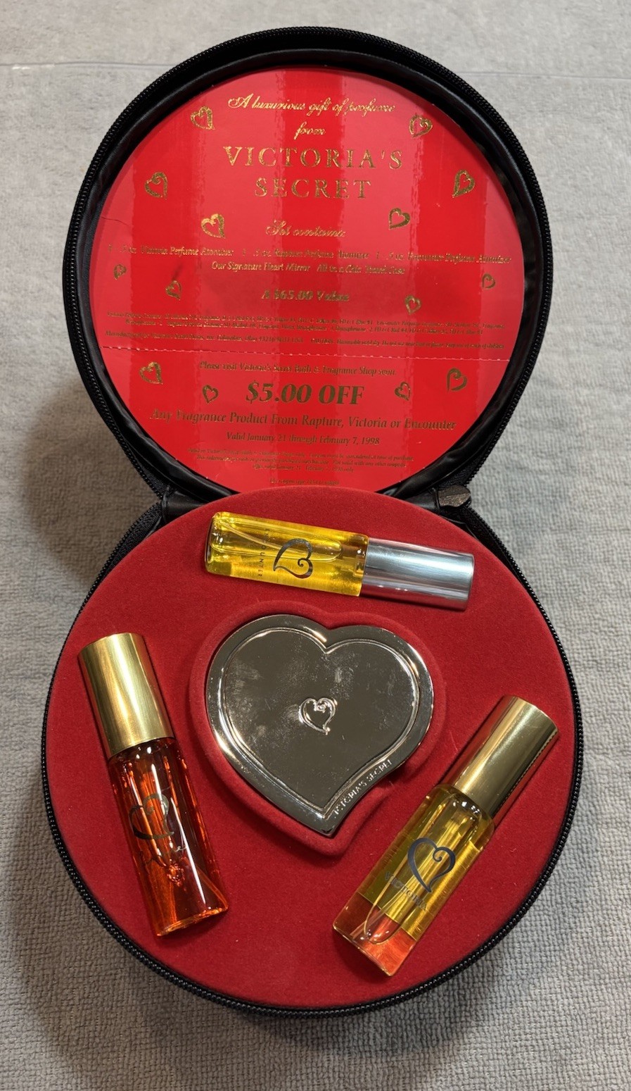 Vintage Victoria\'s Secret Gift Set Rapture, Victoria, Encounter 0.5 Oz Perfume