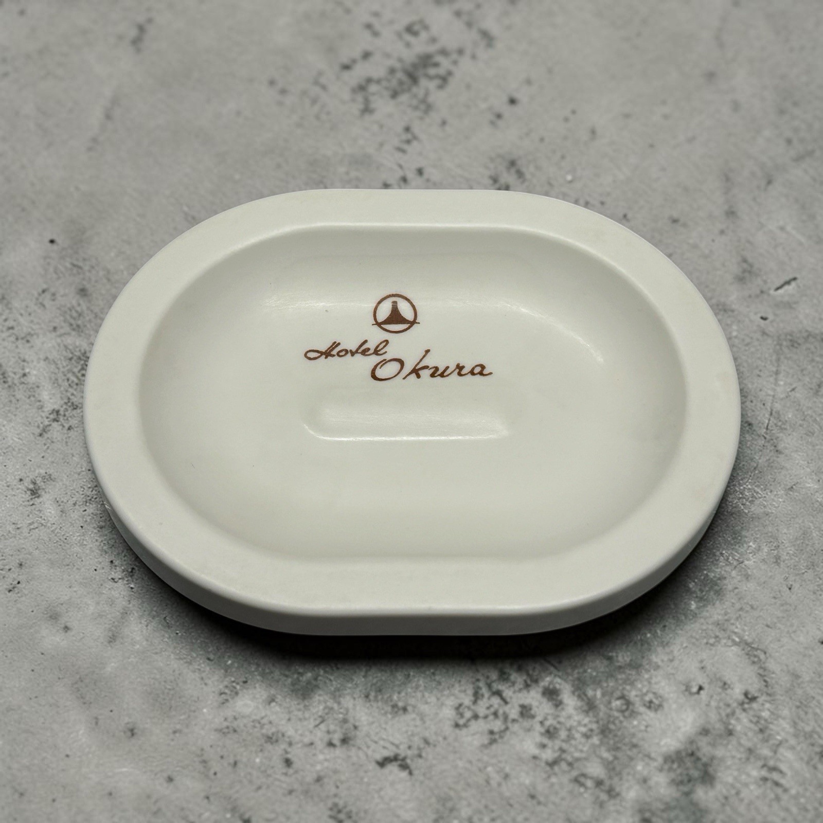 Vintage Hotel Okura Japan Soap Dish Melamine Ware Yamato Plastics RARE Vintage Hotel Okura Japan Soap Dish Melamine Ware Yamato Plastics RARE