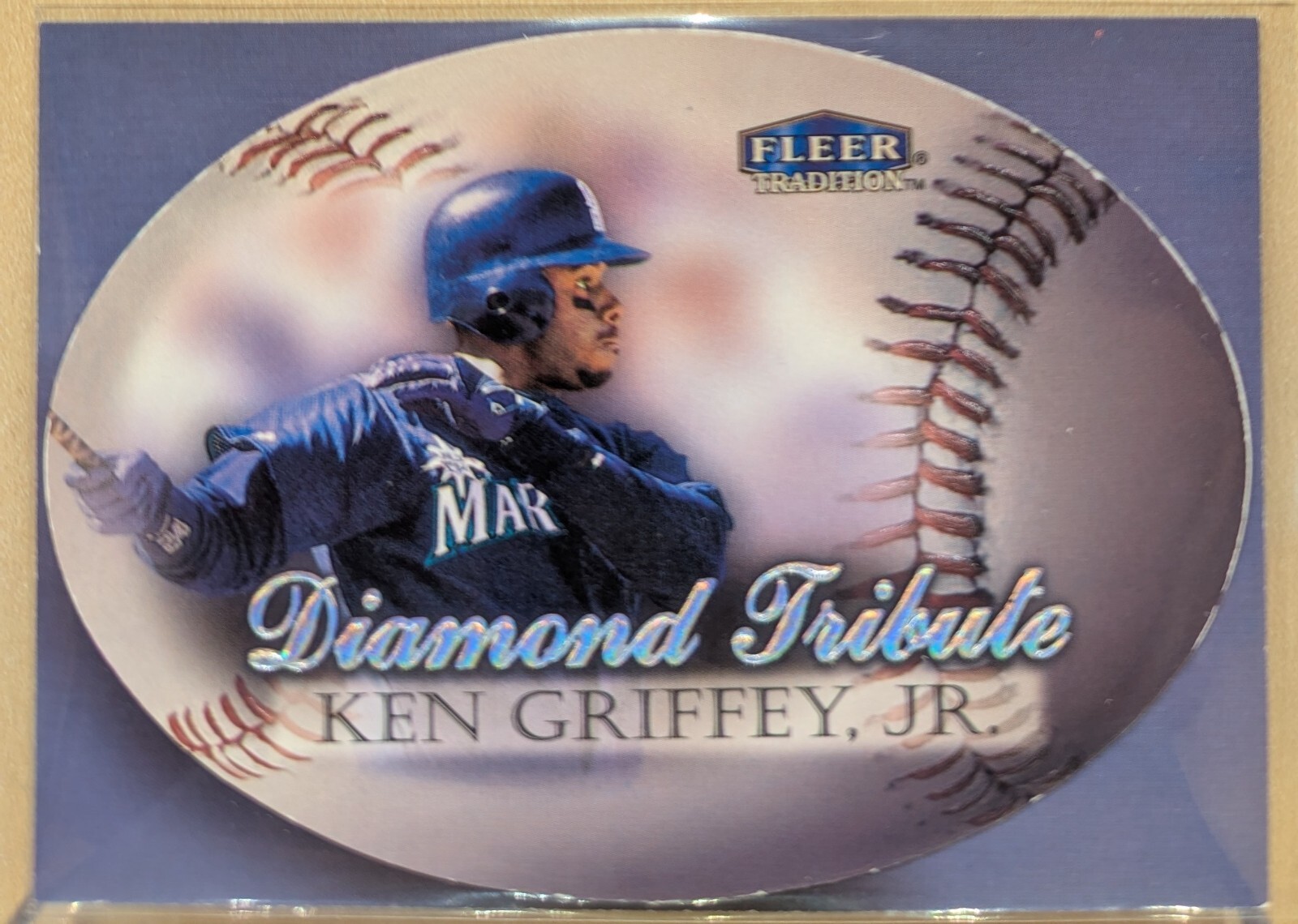 1998 Fleer Tradition DIAMOND TRIBUTE #5 Ken Griffey Jr. HOF RARE CASE HIT INSERT 1998 Fleer Tradition DIAMOND TRIBUTE #5 Ken Griffey Jr. HOF RARE CASE HIT INSERT