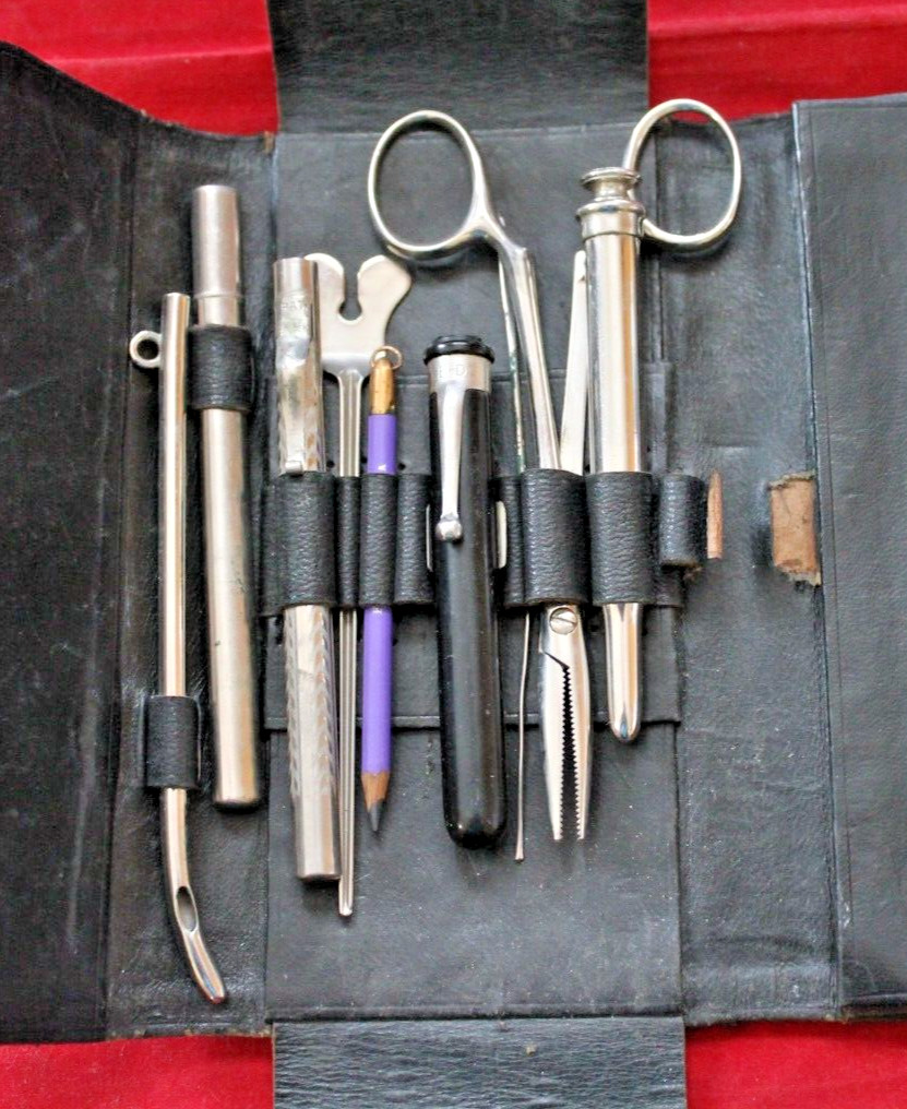 Antique Becton Dickinson Nurses Kit - Black
