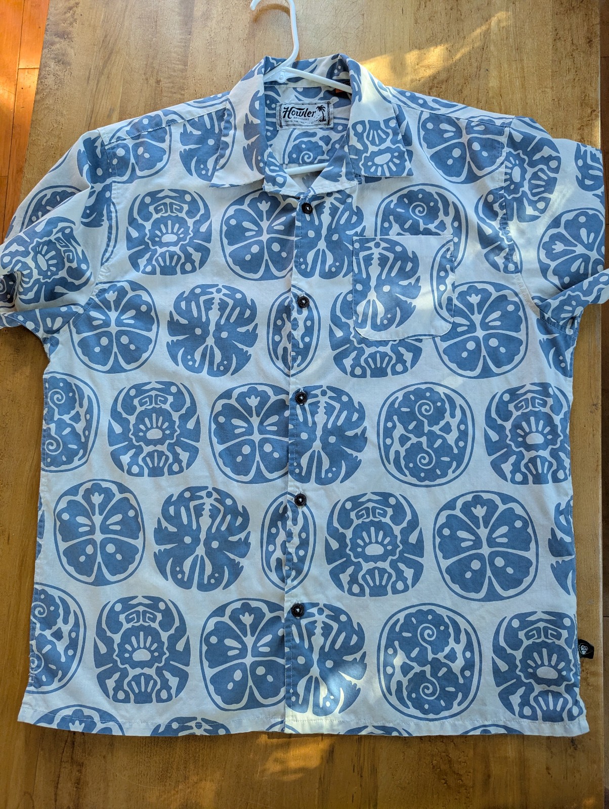Howler Bros Dobby Camp Guayabera Hermanos Shirt Mens Large Short Sleeve