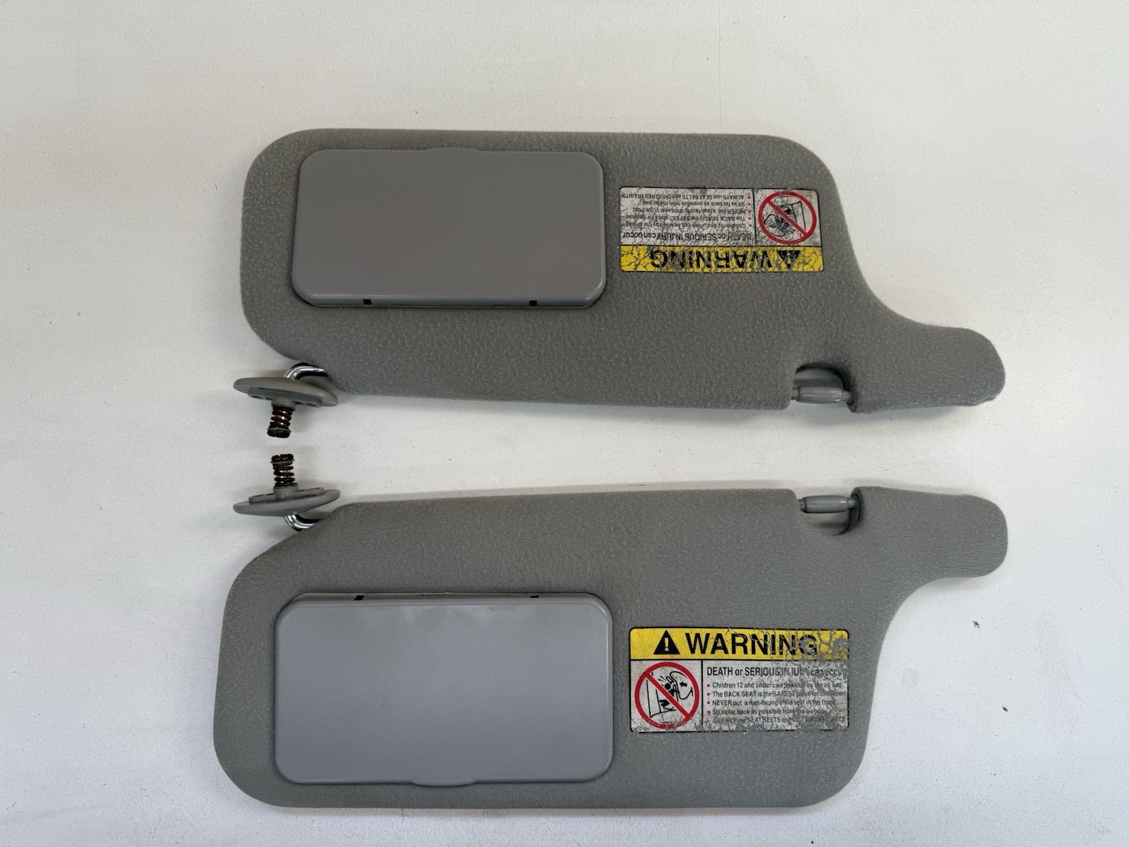 1996-2000 Honda Civic Sun Visor Passenger RH LH Pair Set GREY Cloth OEM