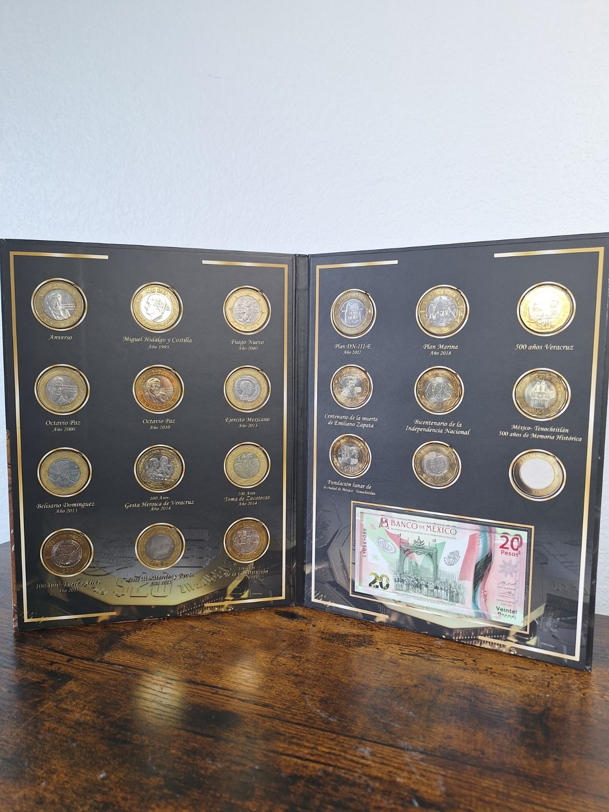 Mexico Monedas 20 Pesos Commemorative Album 20 Coins 1 Banknote Bill 