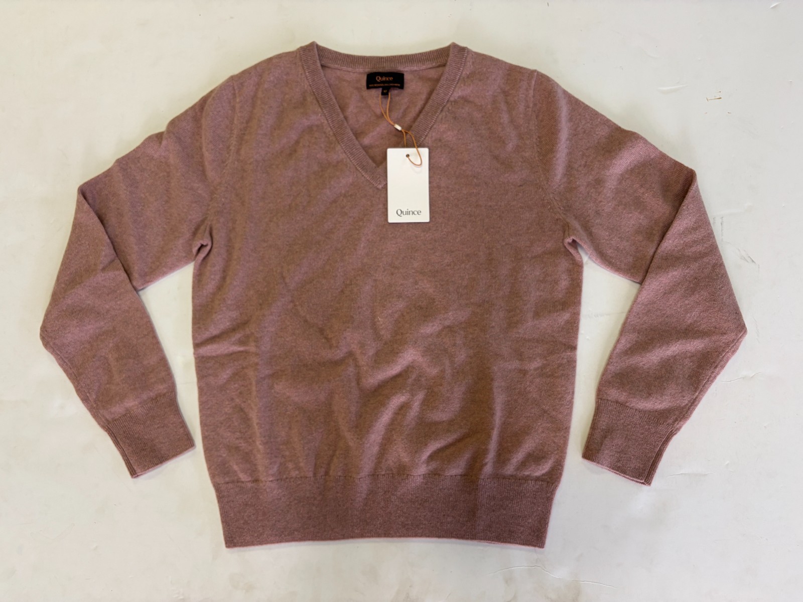 Quince 100% Mongolian Cashmere V-Neck Sweater Mauve Pink Pullover NWT Womens