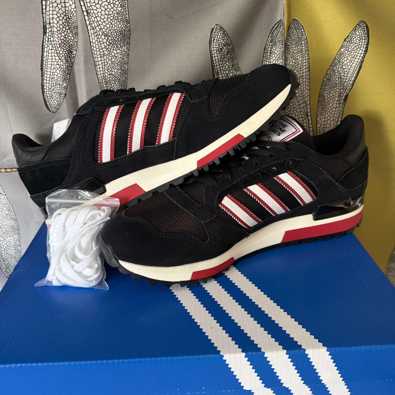 Adidas ZX 600 MUFC x Stone Roses Size 9.5M (KJ2214)