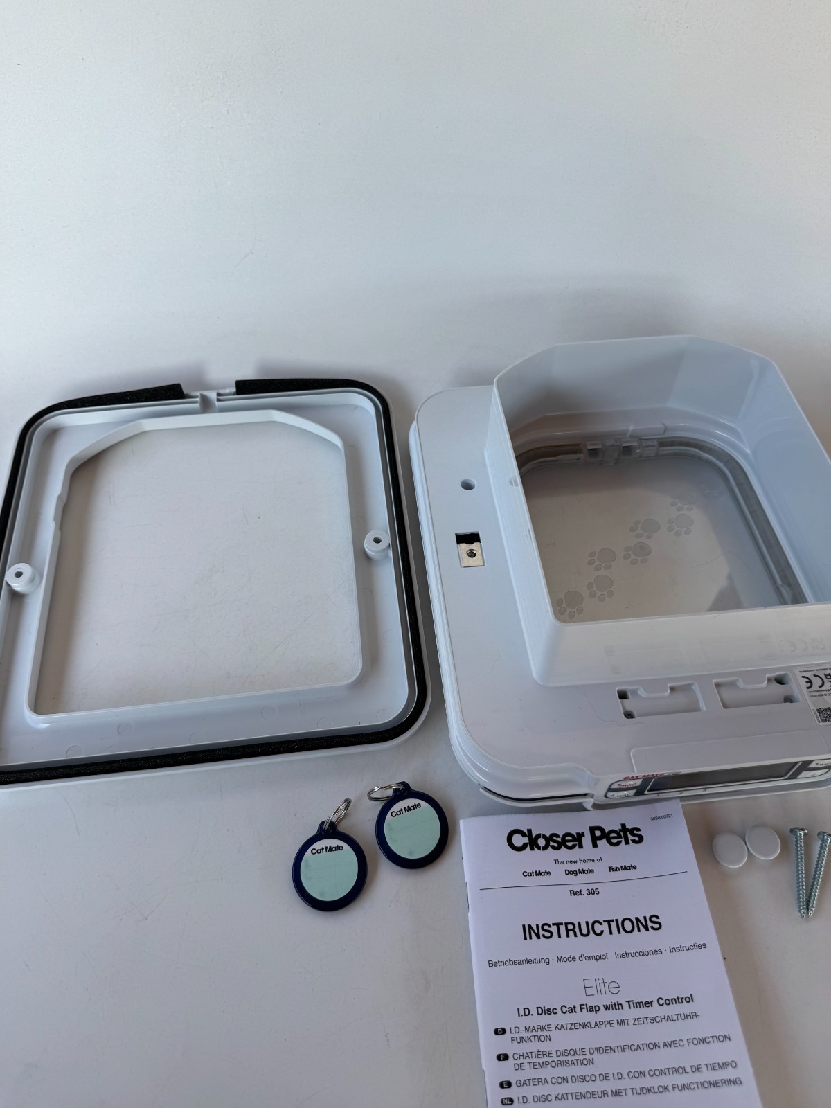 Cat Mate 305W Elite ID Disc Cat Door Flap Timer Control 4 Way Lock OPEN BOX