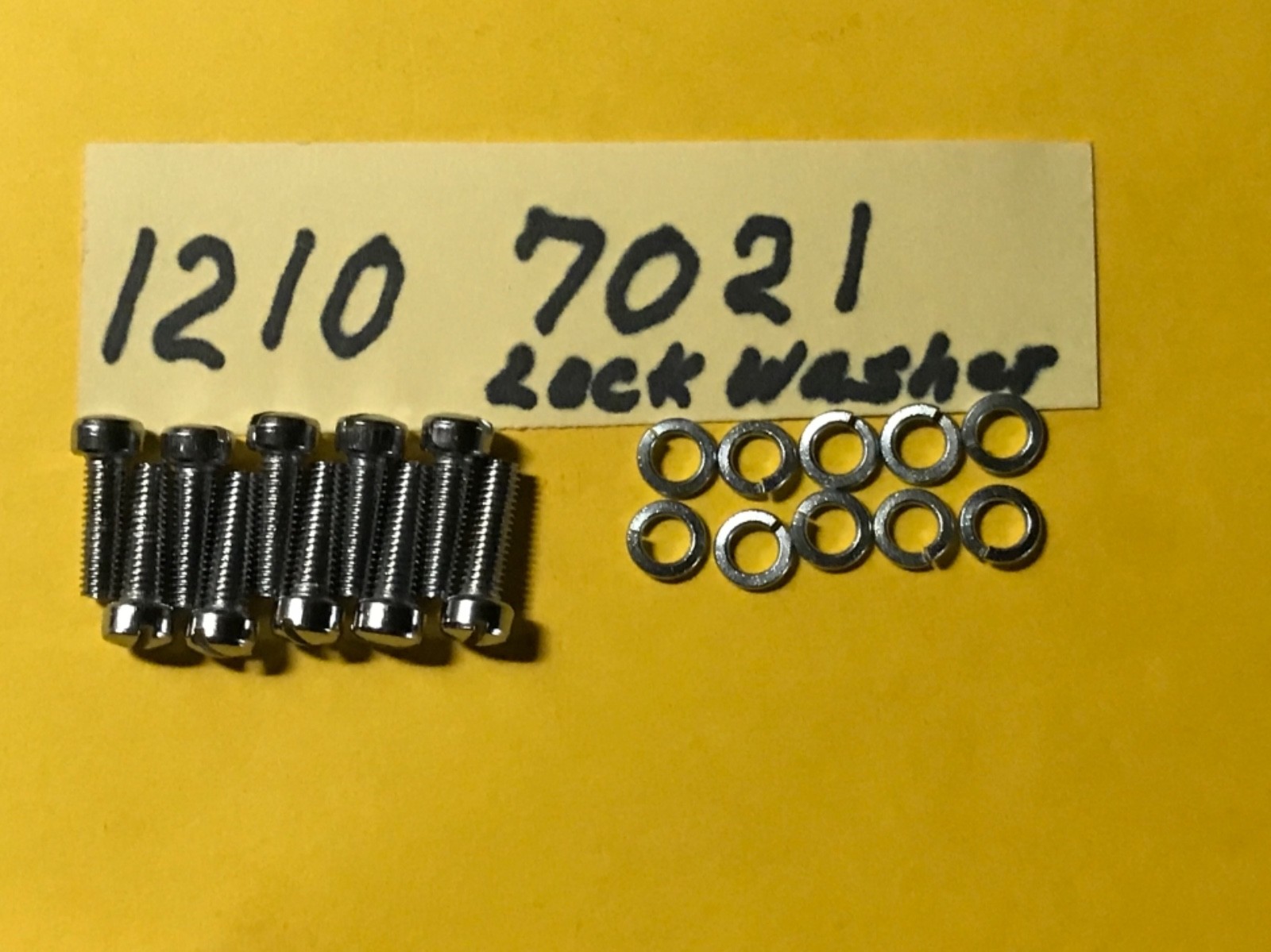 10 Harley Primary Cover Screws part#1210-1211 & 7021 1941-1964 FL, FLH Panhead 10 Harley Primary Cover Screws part#1210-1211 & 7021 1941-1964 FL, FLH Panhead