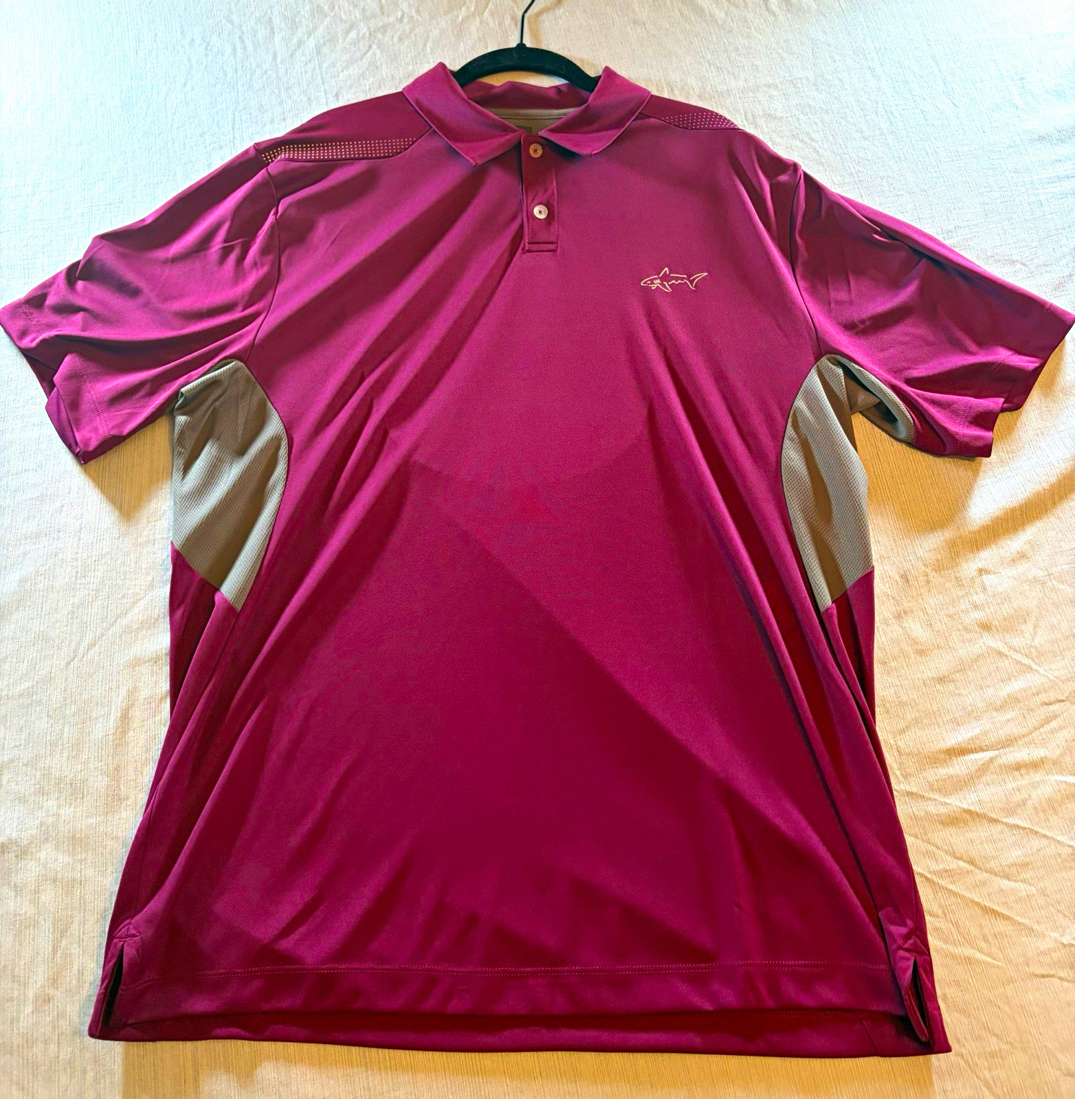 Greg Norman for Tasso Elba RapiChill Men\'s M Purple/Gray Polo Logo