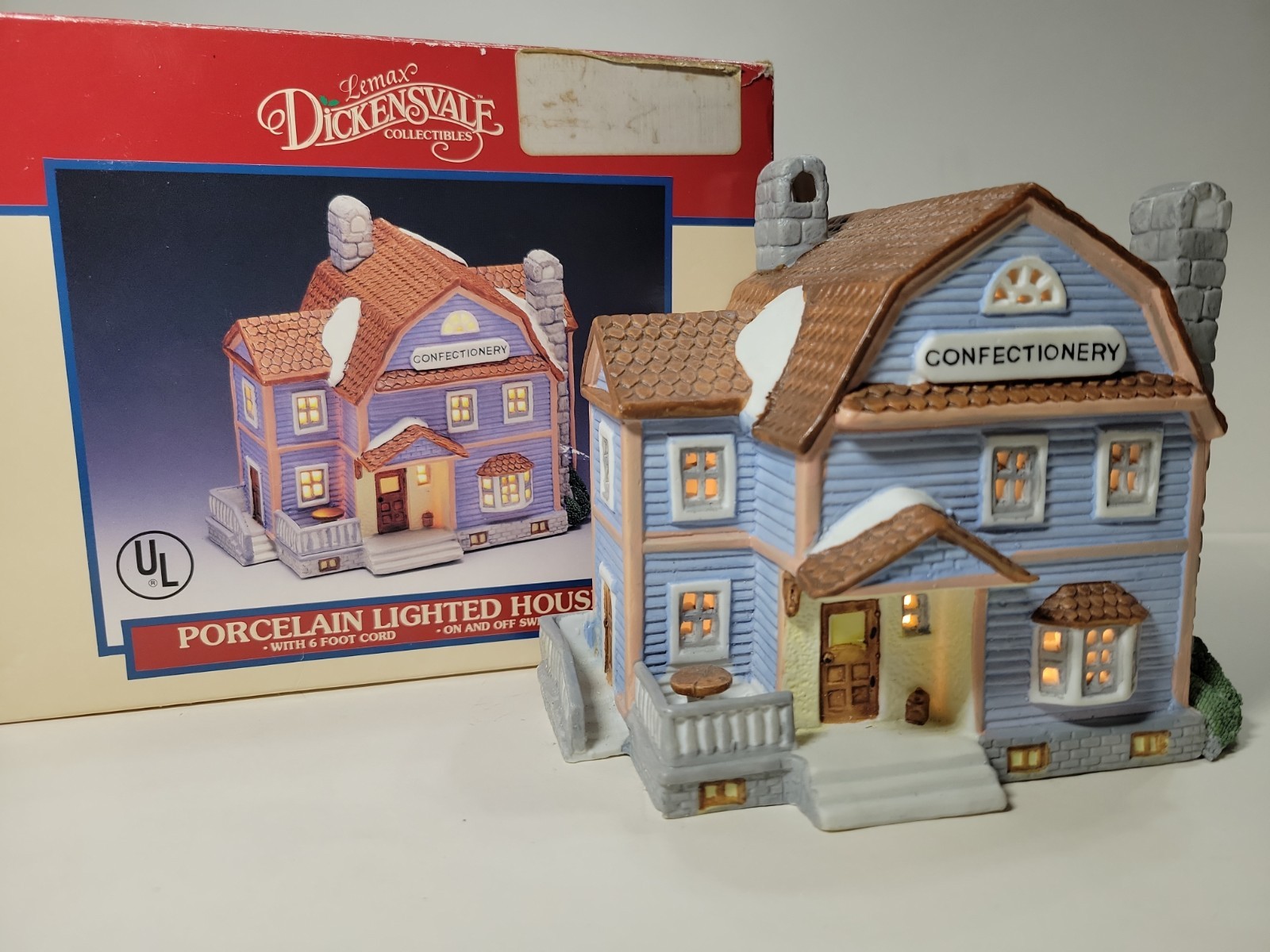 1993 Lemax Dickensvale  CONFECTIONARY Christmas Village Lighted House 
