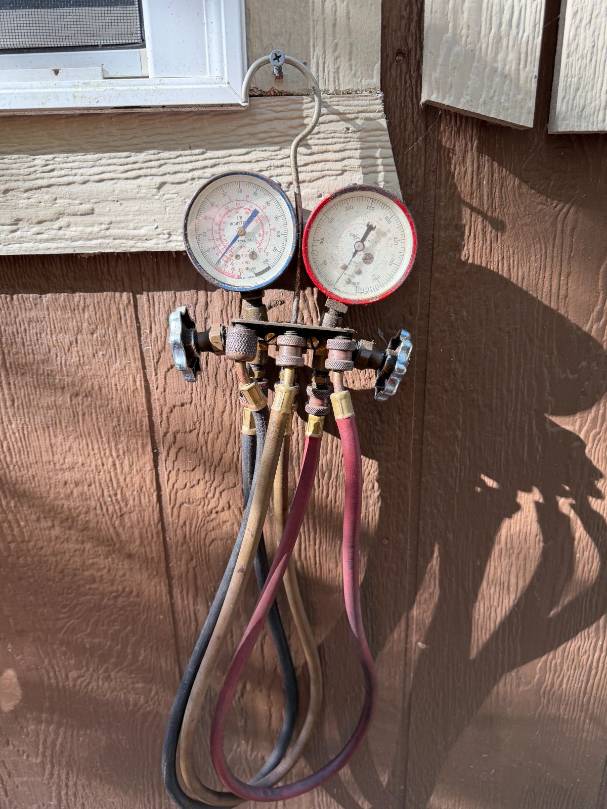 VTG J&B Industries HVAC Manifold Gauge 2 Valve Set with Hoses - R-22/R-12/R-502