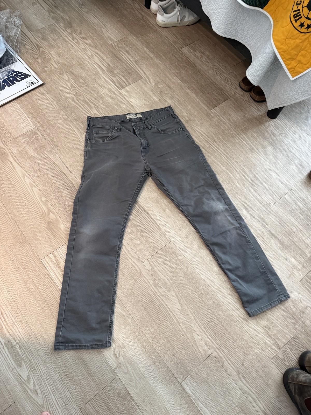 Patagonia Performance Twill Jeans Mens 34x30 Gray Organic Cotton Stretch Flaws Patagonia Performance Twill Jeans Mens 34x30 Gray Organic Cotton Stretch Flaws