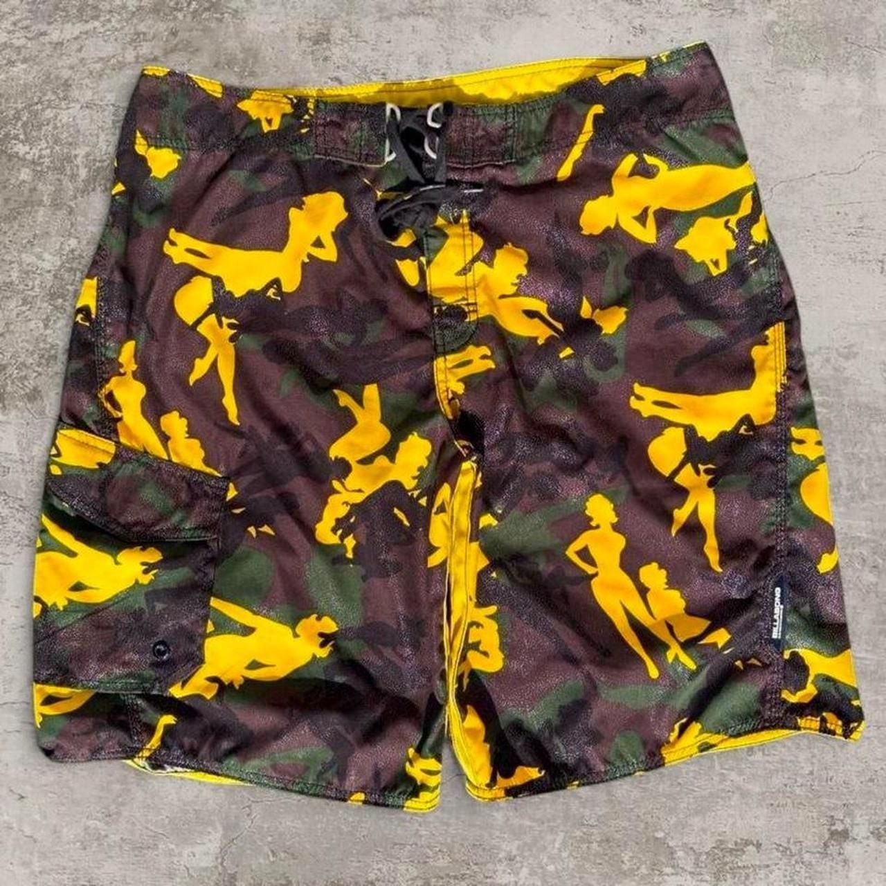 Billabong Sub-Aquatic Series Pinup Camo Board Shorts Billabong Sub-Aquatic Series Pinup Camo Board Shorts