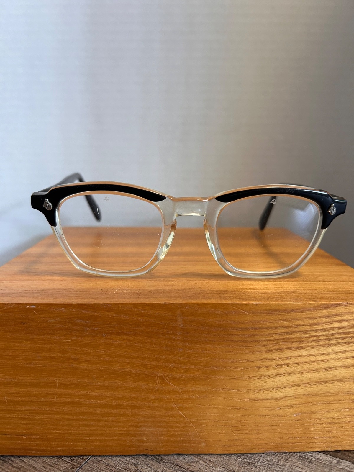American Optical AO true vintage clear black eyeglasses frames 48 20 155