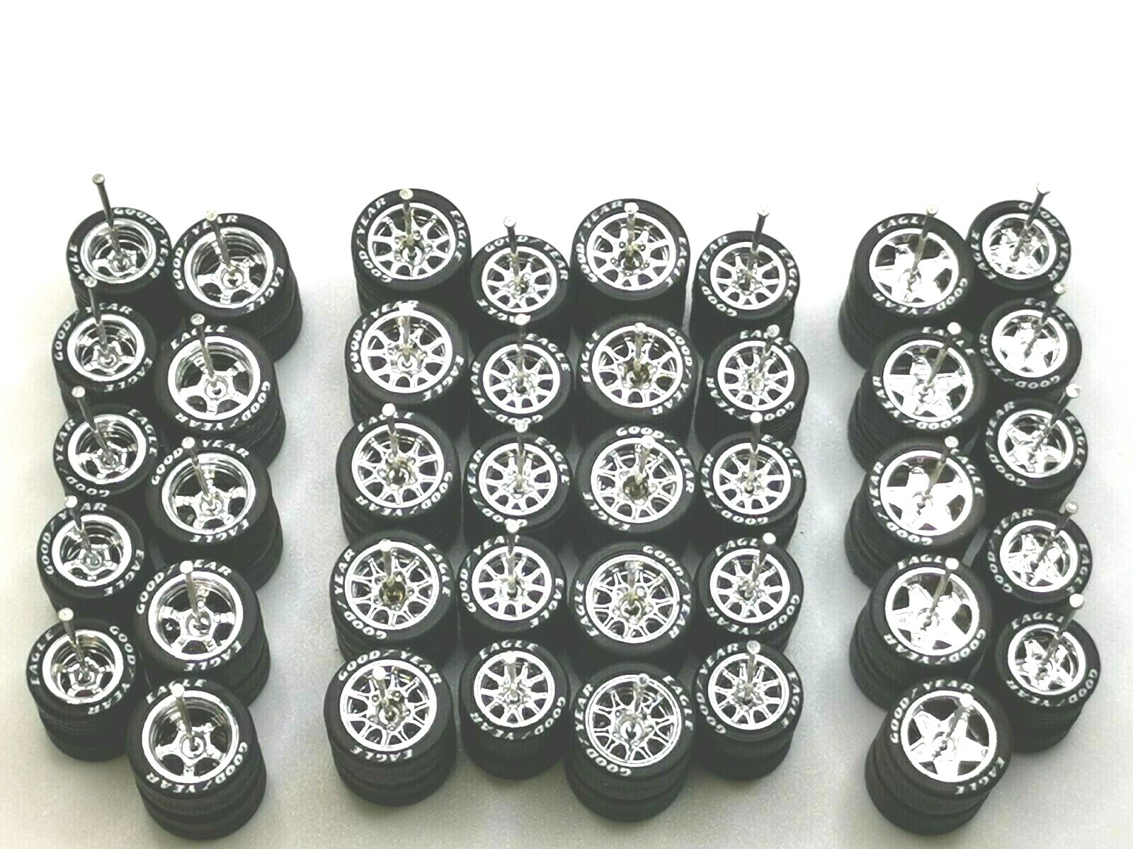 Hot Wheels ✨ GOOD YEAR ✨ 3 DESIGNS Rubber Tire 20 sets Chrome Colors 10/12 MM