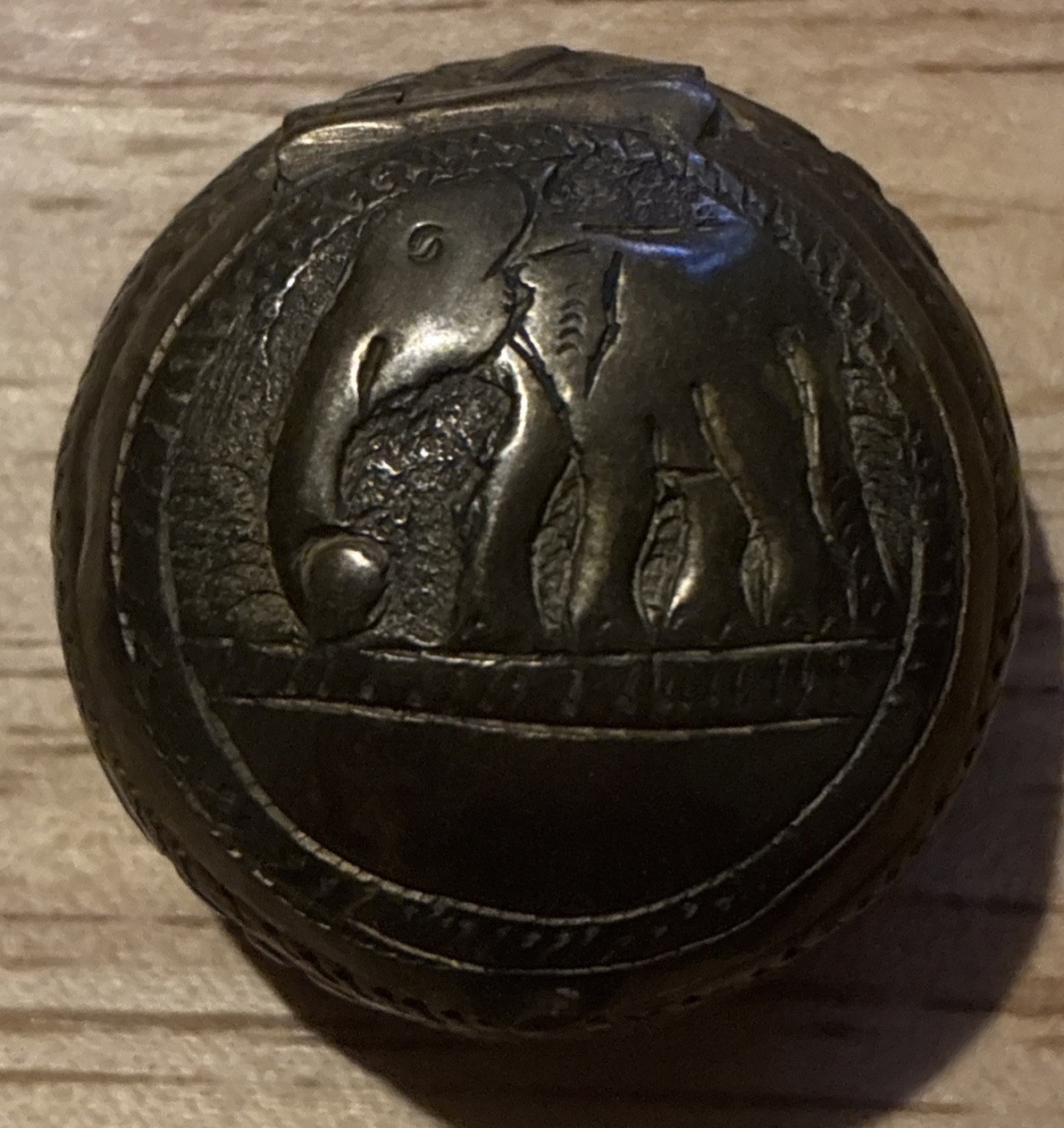 Vintage Hand Beaten Elephant Design Brass Container pill box Victorian antique 