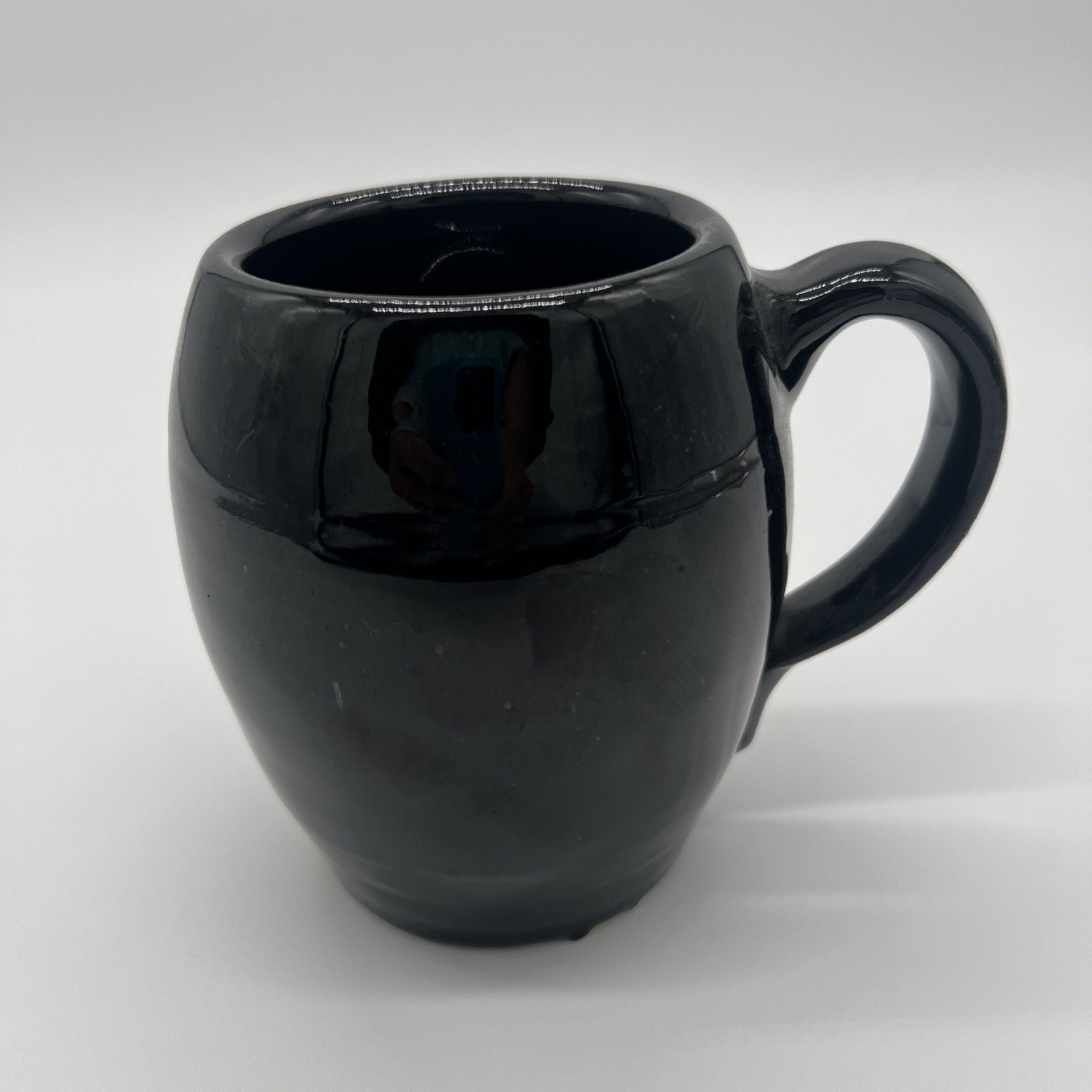 Vintage Bauer Matt Carlton Black Plainware Large Mug 4.5”