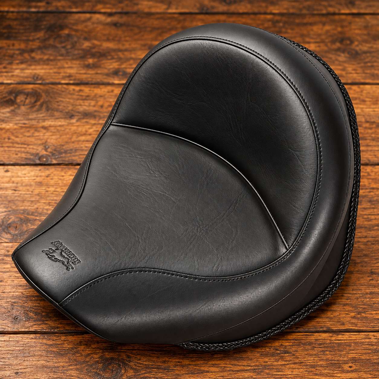 Mustang 76104 Vintage Solo Seat Yamaha V-Star 650 Classic