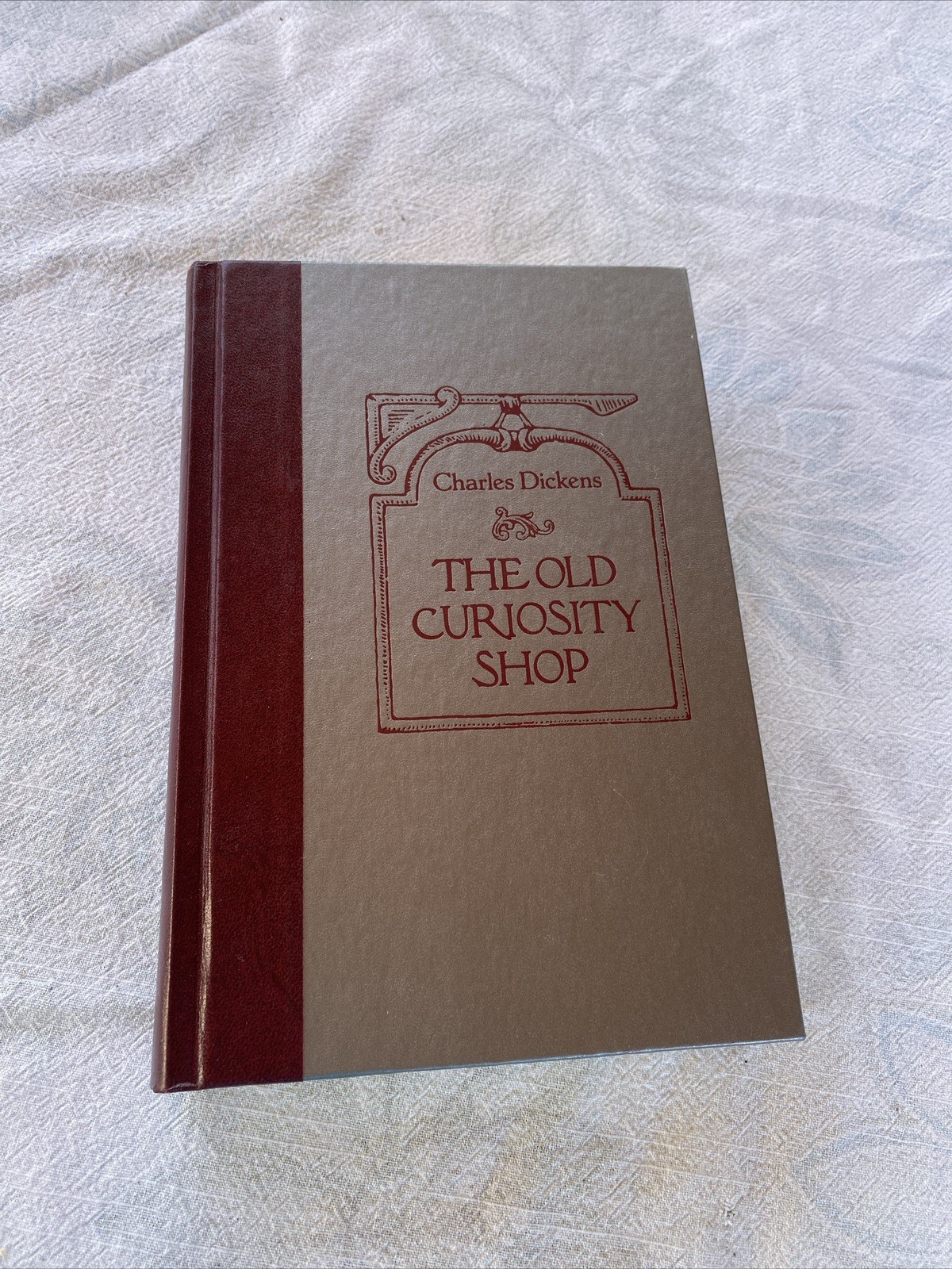 Charles Dickens The Old Curiosity Shop Reader's Digest Large-Type Hardcover 1988 Charles Dickens The Old Curiosity Shop Reader's Digest Large-Type Hardcover 1988