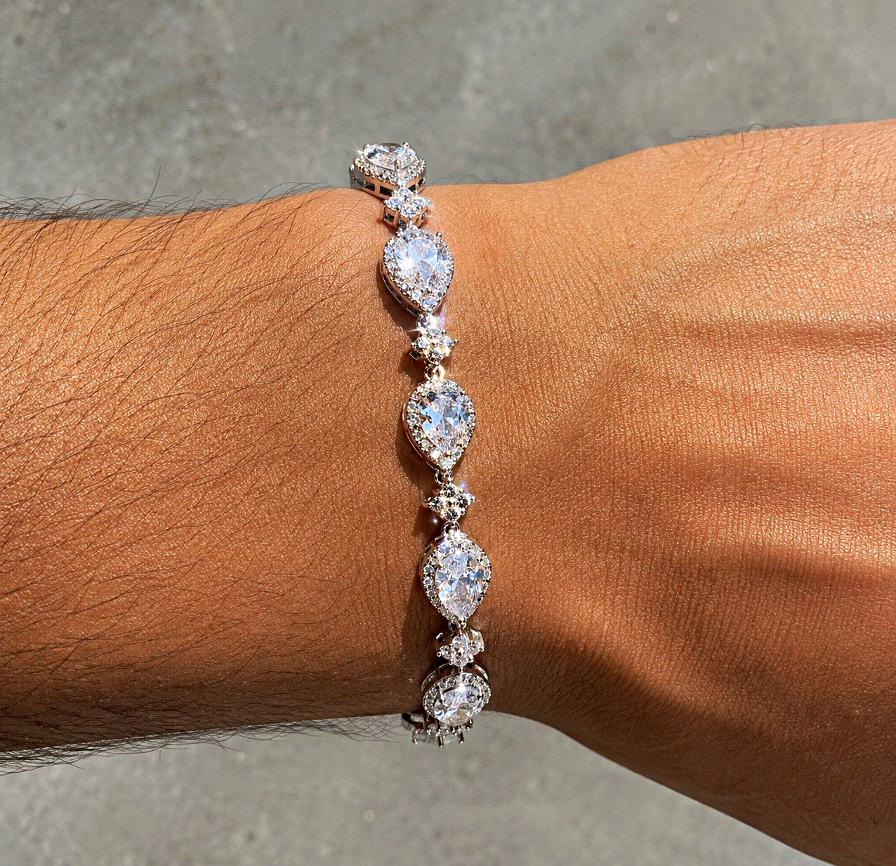 Givenchy Flex-inspired iced-out bracelet. 17cm + 4cm extension. Givenchy Flex-inspired iced-out bracelet. 17cm + 4cm extension.