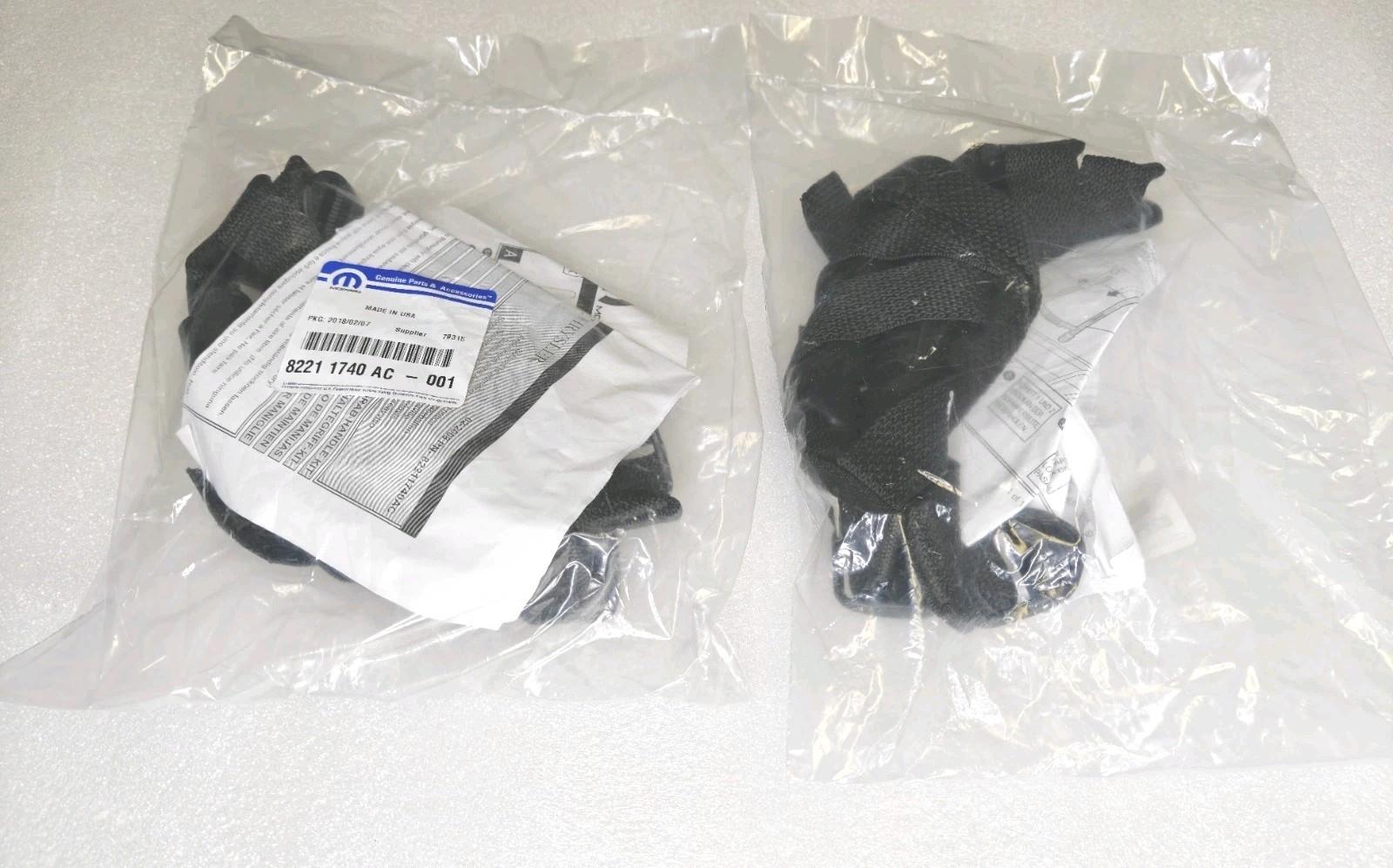 4 PCs (2 Sets) New OEM Genuine Jeep Wrangler Grab Handles # 82211740AC
