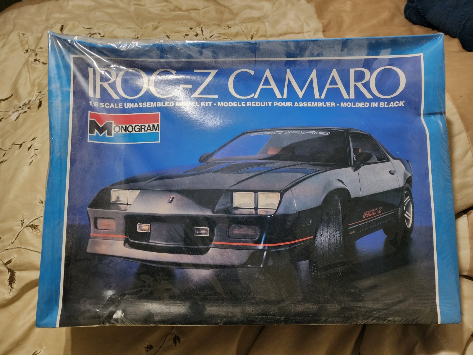 Monogram IROC-Z Camaro Model Kit 1:8 Vintage Sealed