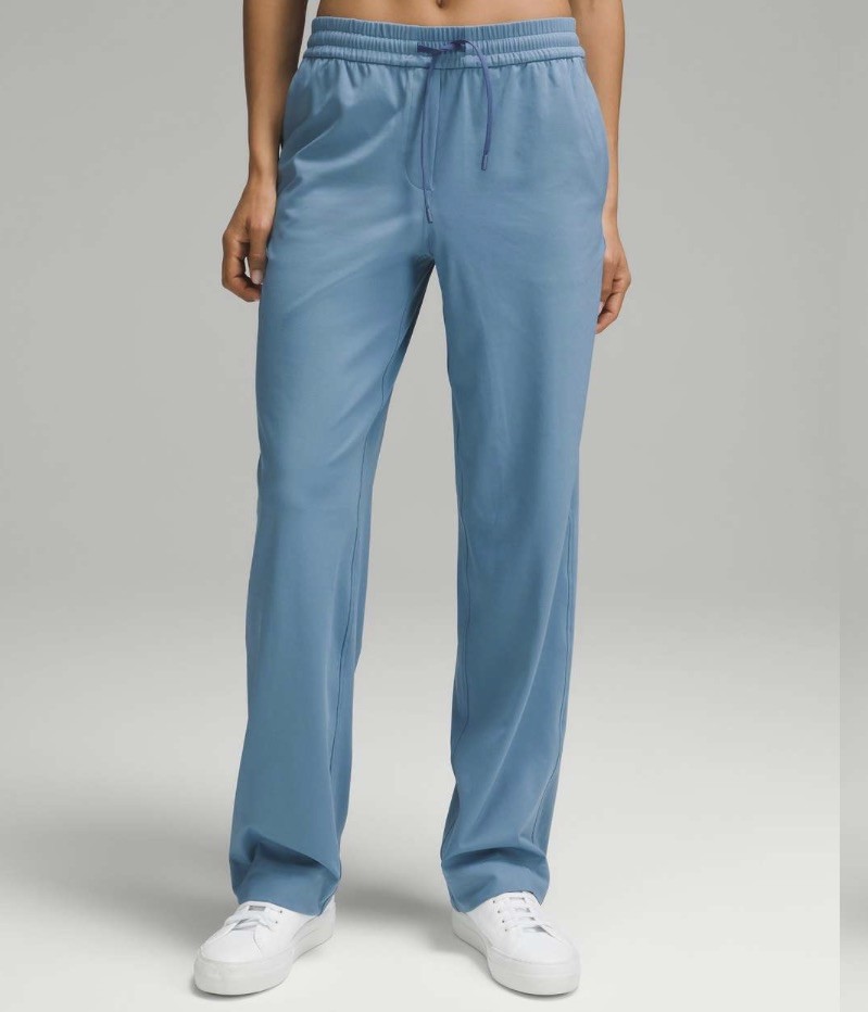Lululemon Straight Leg Mid-rise Pant luxtreme Utility Blue Size M Lululemon Straight Leg Mid-rise Pant luxtreme Utility Blue Size M