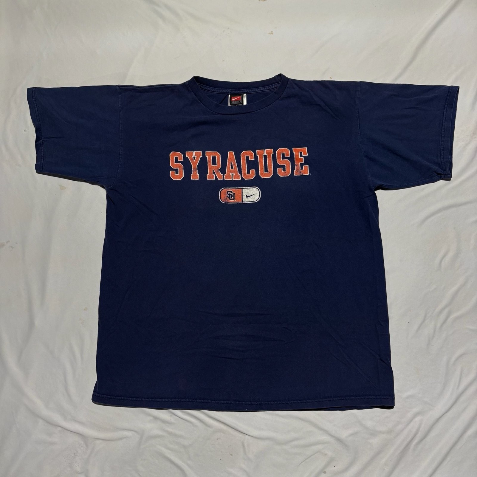 Vintage Syracuse University Nike T Shirt L Navy Blue Orange Logo Boxy SU Vintage Syracuse University Nike T Shirt L Navy Blue Orange Logo Boxy SU