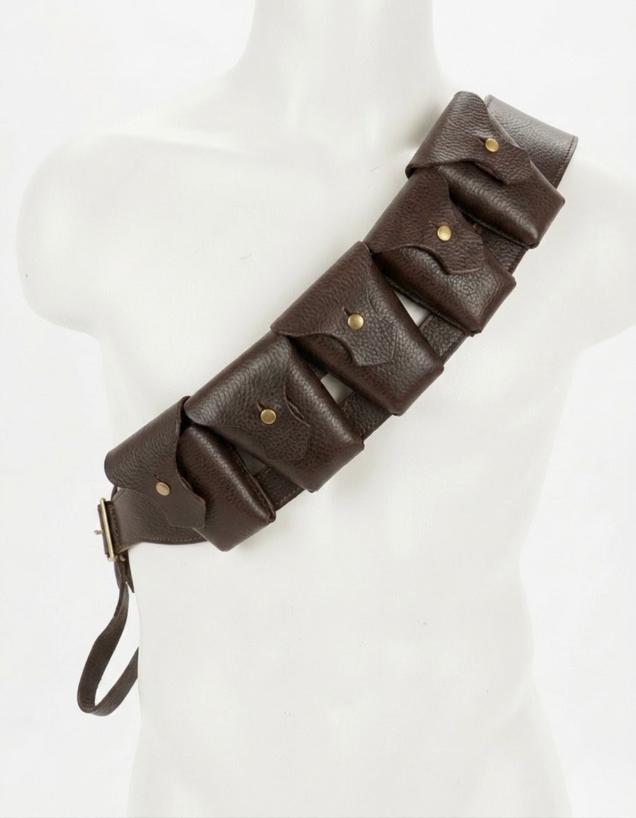 British 1903 Leather Five-Pocket Bandolier Pattern 1903 WW1-WW2 Reproduction. British 1903 Leather Five-Pocket Bandolier Pattern 1903 WW1-WW2 Reproduction.