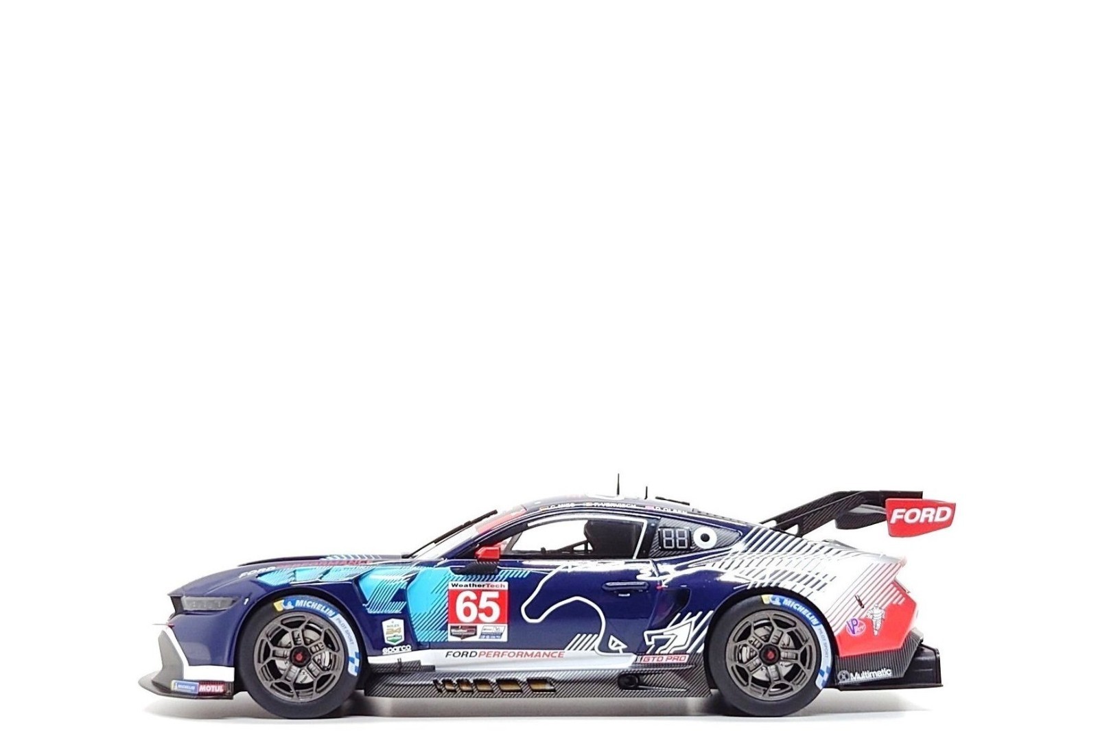 ixo 1:18 Ford Mustang GT3 #65 Ford Multimatic - Winner GTD-Pro 24h Daytona 2025 ixo 1:18 Ford Mustang GT3 #65 Ford Multimatic - Winner GTD-Pro 24h Daytona 2025