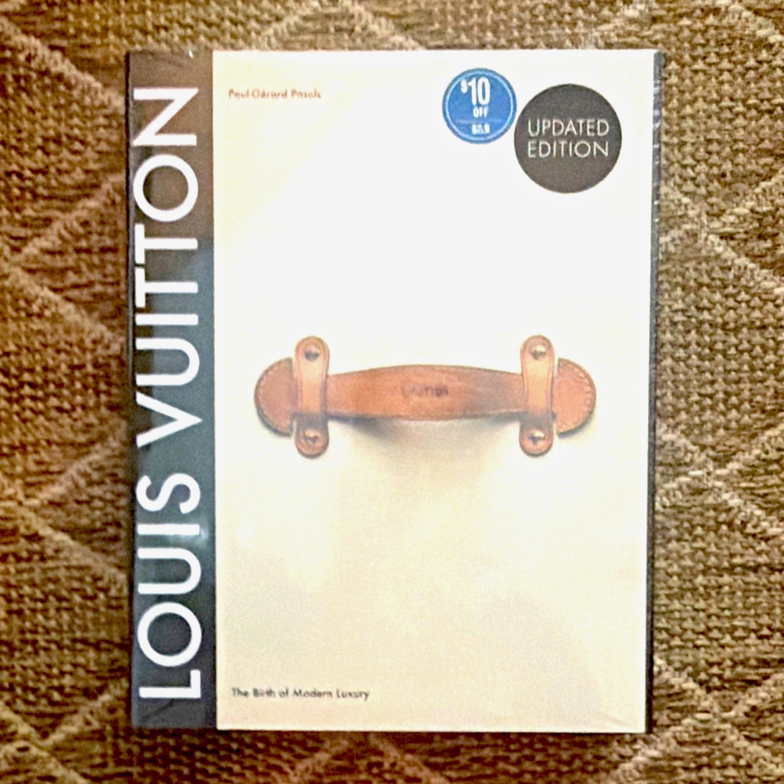 Louis Vuitton: Birth of Modern Luxury Updated Edition Hardcover by Pasols SEALED Louis Vuitton: Birth of Modern Luxury Updated Edition Hardcover by Pasols SEALED