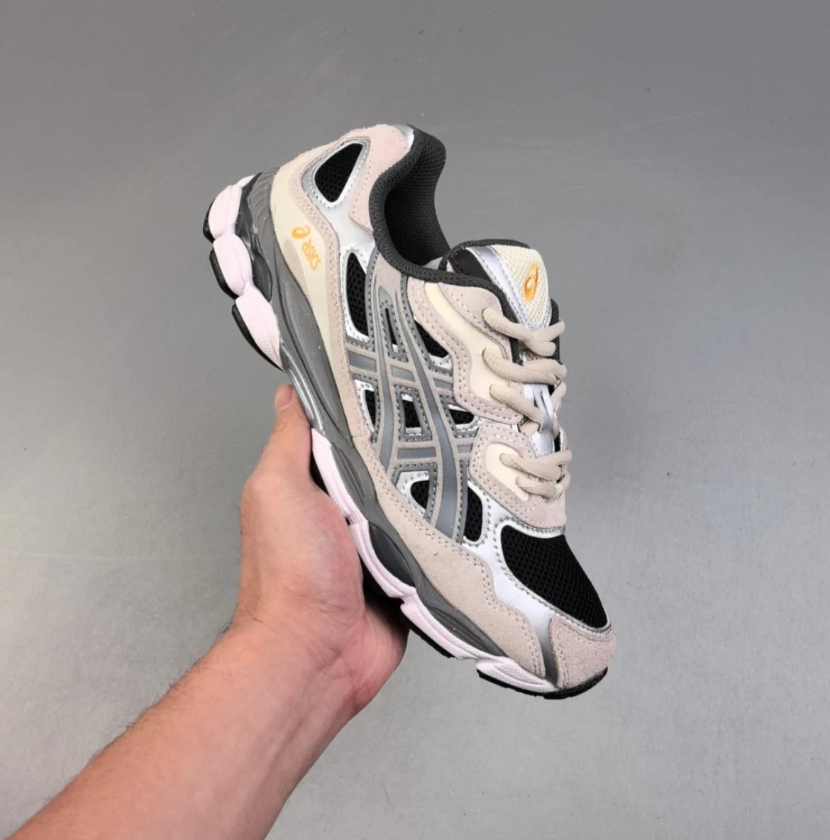 ASICS GEL‑NYC Men Shoe Running Sneaker / 1201A789‑250