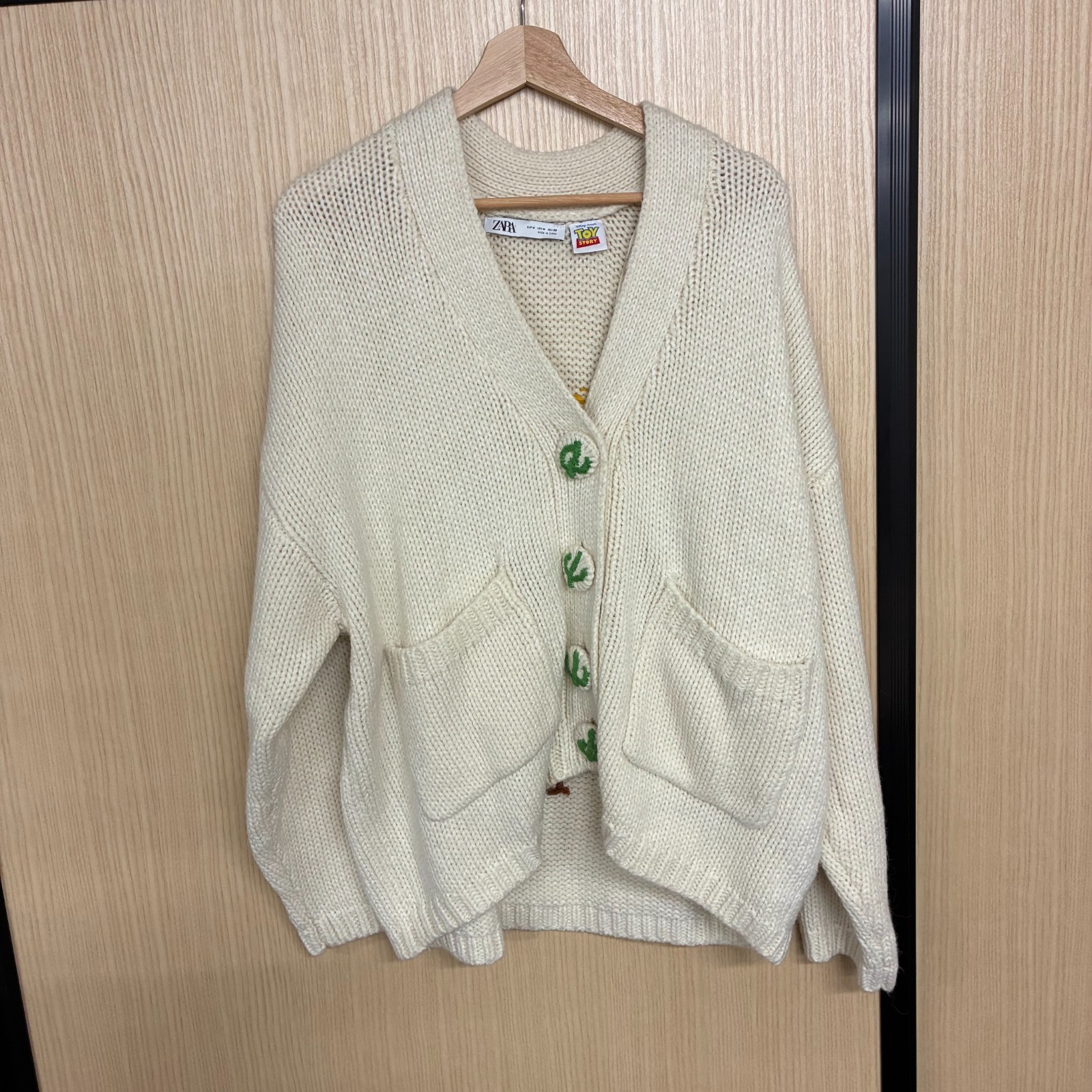 ZARA Toy Story Woody Sweater White Size M