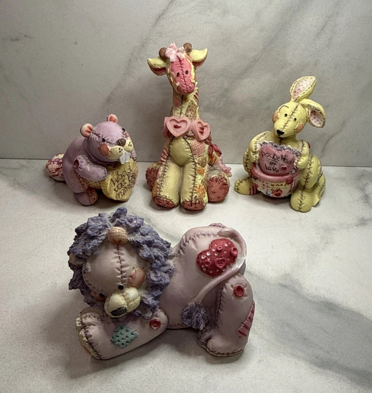 Enesco Cute As A Button Mary Rhyner Patchwork ❤️Beaver Giraffe Kangaroo Lion Lot Enesco Cute As A Button Mary Rhyner Patchwork ❤️Beaver Giraffe Kangaroo Lion Lot