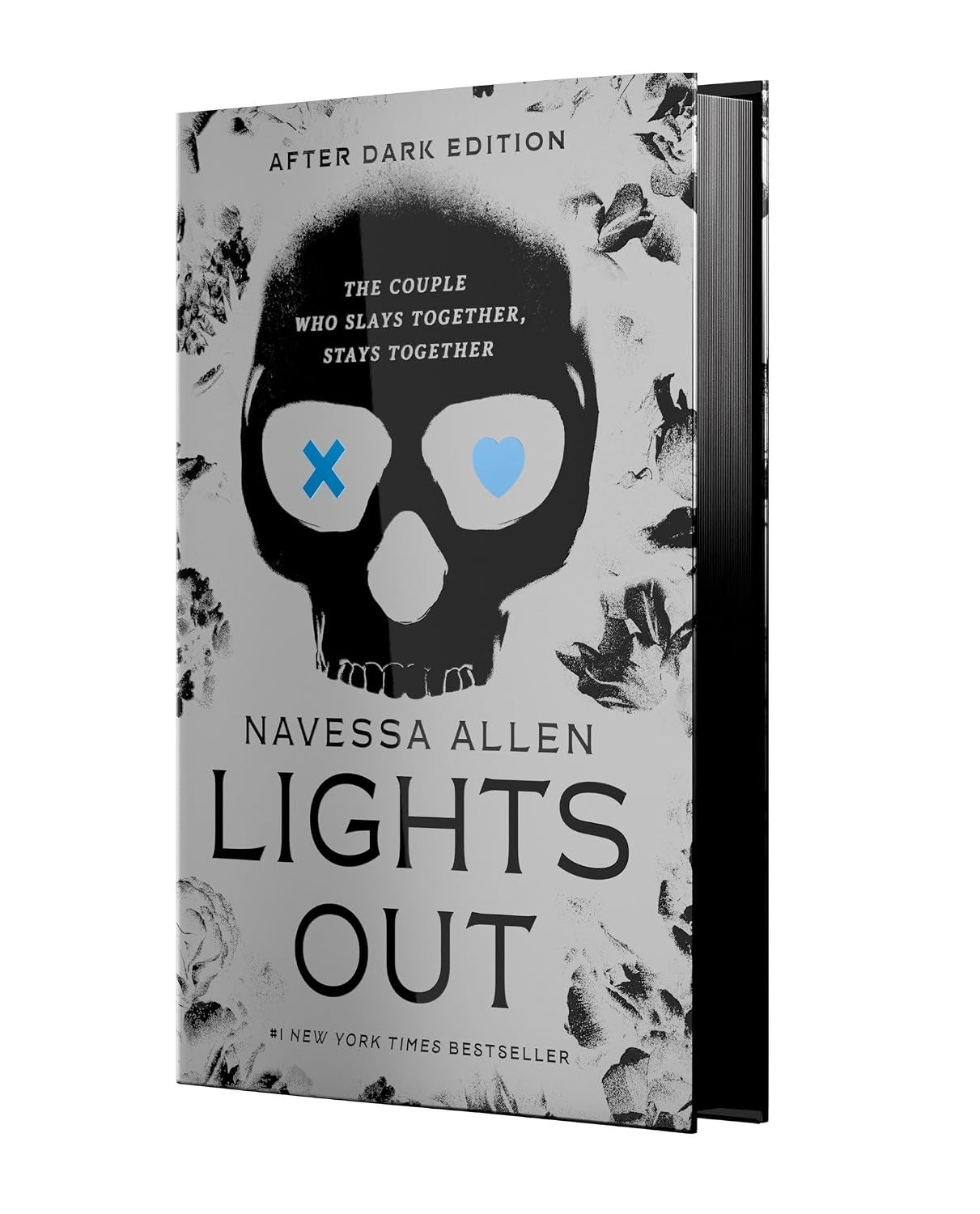 Lights Out Collector\'s Edition: An Into Darkness Novel (Into Darkness Series)