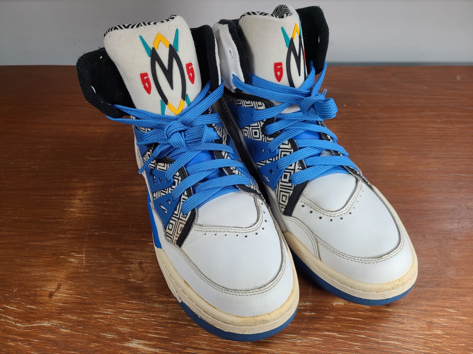 Adidas Dikembe Mutombo Basketball Shoes White/Blue/Black Size Mens Size 11