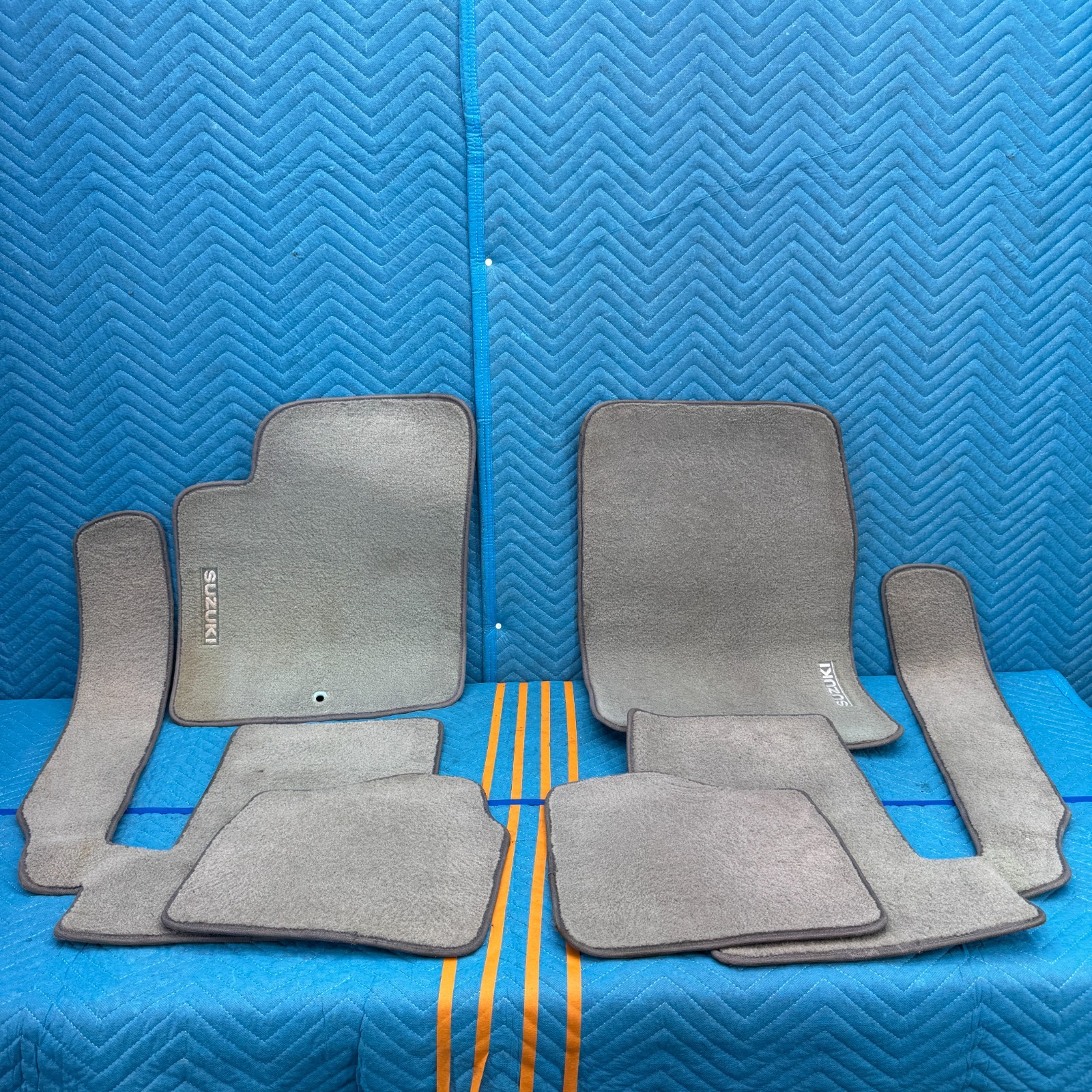 2001-2006 Suzuki XL-7 Grey Carpet Floor Mats Set 3rd Row 7 Passenger OEM