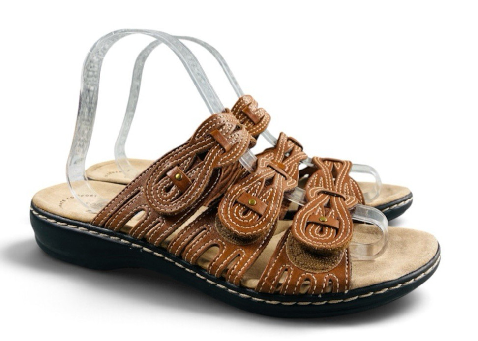 Clarks Leisa Faye Sandals Womens 8.5 Wide Tan Leather Adjustable Comfort Slides