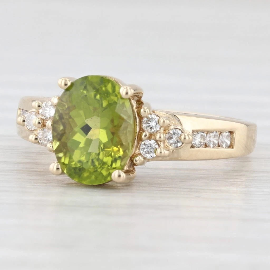 2.20ctw Oval Green Peridot Diamond Ring 14k Yellow Gold Size 7