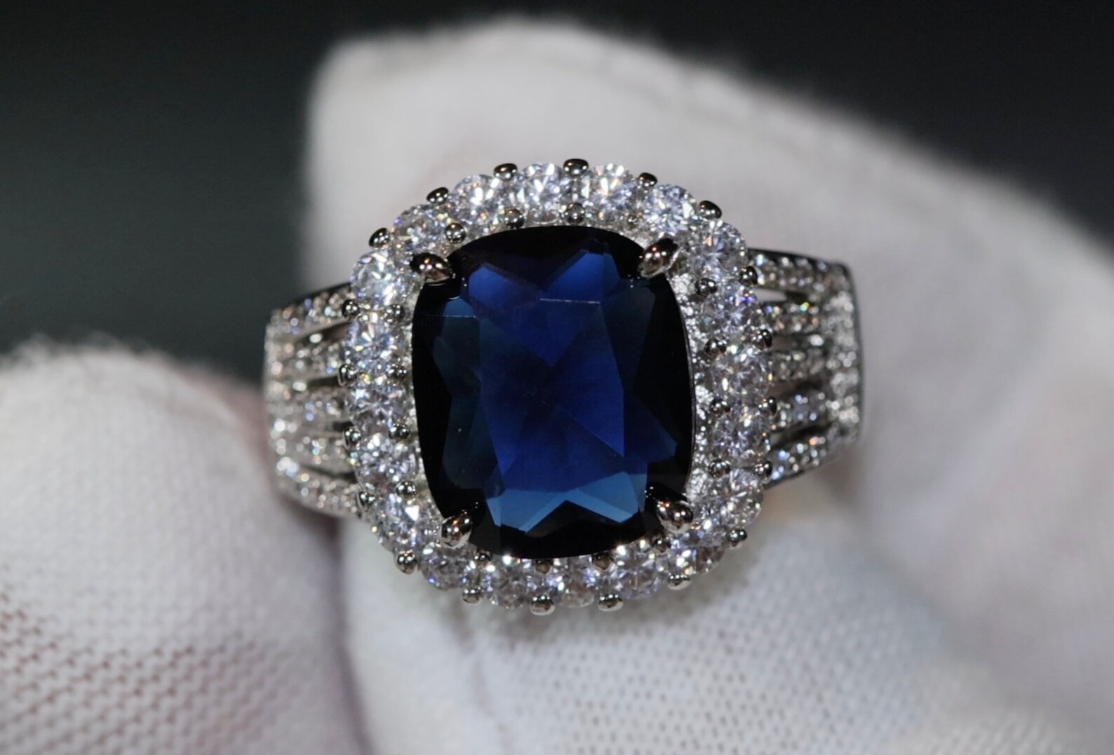 5.70 Ct Cushion Natural Sapphire Diamond Engagement Ring 14K White Gold Size 7 5.70 Ct Cushion Natural Sapphire Diamond Engagement Ring 14K White Gold Size 7