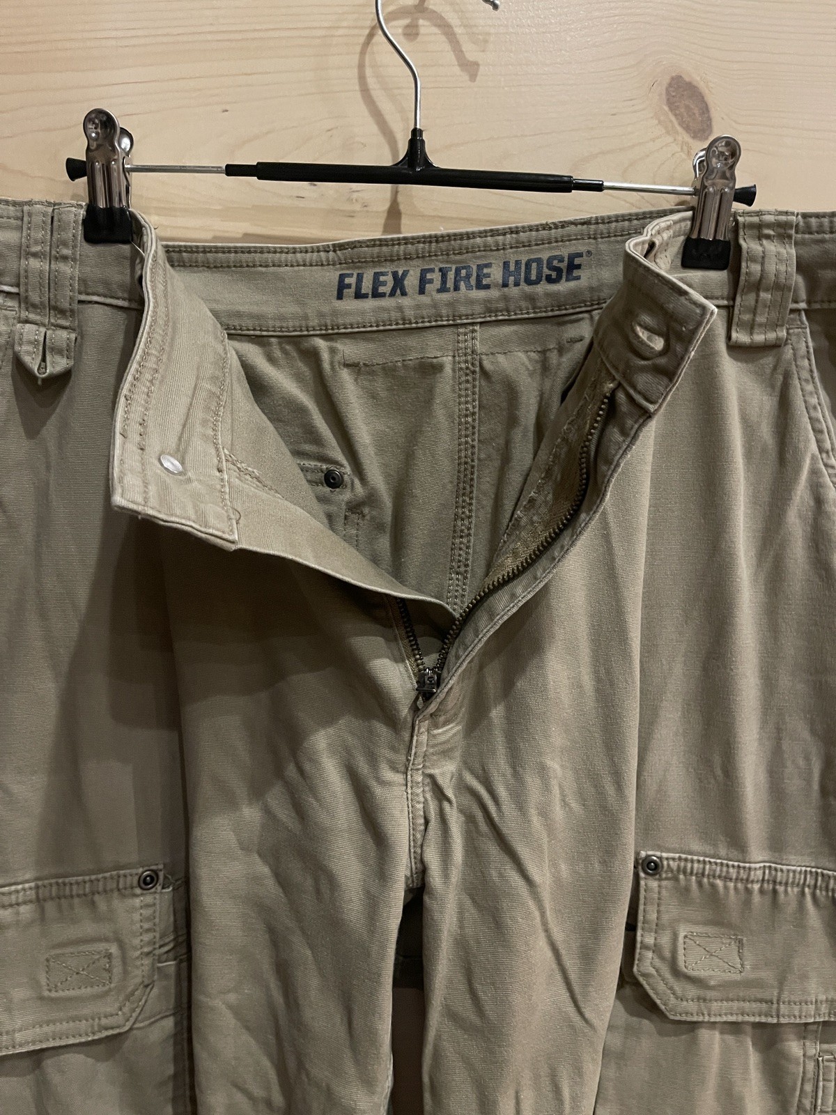 Duluth Trading Fire Hose Pants Mens 34x30 khaki cargo Flex Workwear Duluth Trading Fire Hose Pants Mens 34x30 khaki cargo Flex Workwear