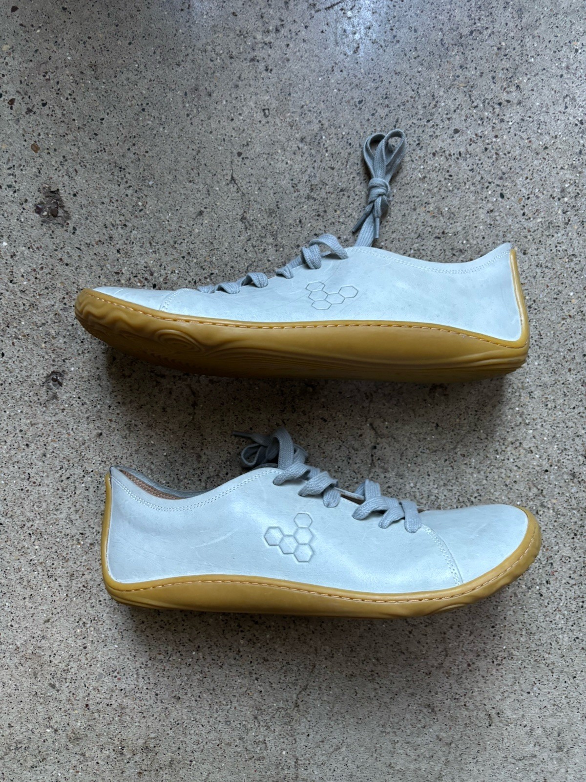 VivoBarefoot Soul of Africa Men\'s Gray Leather Lace-Up Sneakers Size EU 45 US 12