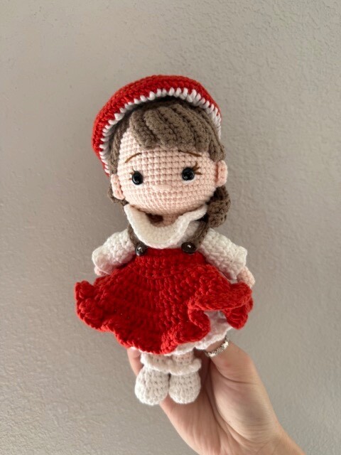 Crochet doll, 10\ Crochet doll, 10\