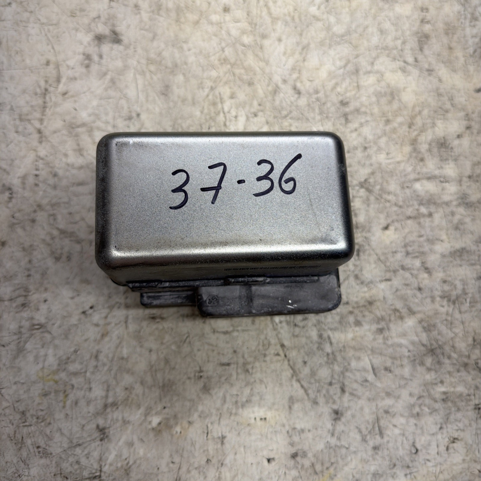 2007-2012 INFINITI G25 G35 G37 FX35 STEERING COLUMN LOCK MODULE (OEM) 2007-2012 INFINITI G25 G35 G37 FX35 STEERING COLUMN LOCK MODULE (OEM)