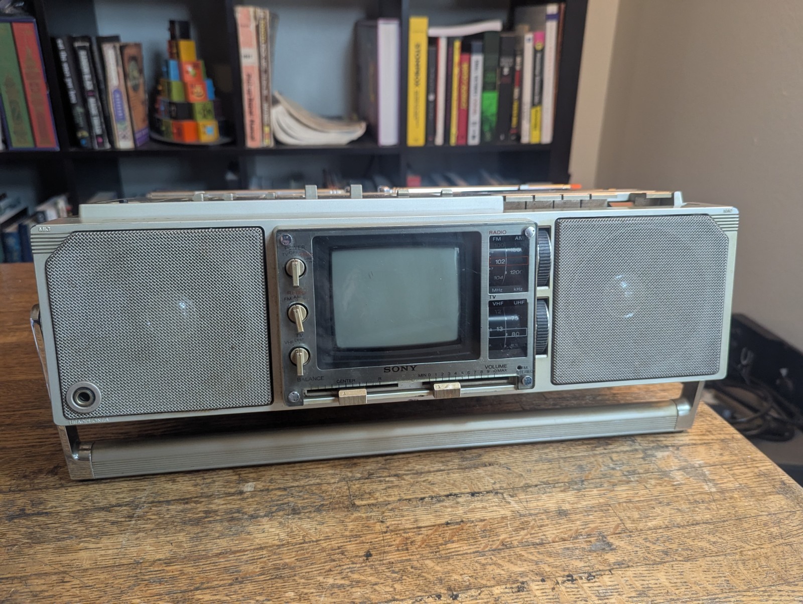 Rare Vintage Sony Fx-414 Radio Boombox TV Combo Stereo Tape Cassette Recorder