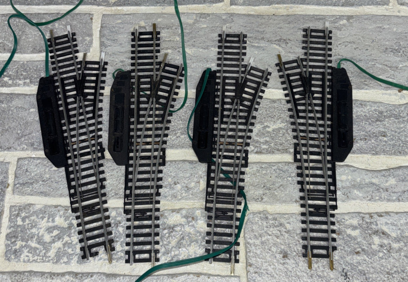 Bachman HO Lot of 4 Turnout Nickel Silver Switch 3 Right 1 Left Bachman HO Lot of 4 Turnout Nickel Silver Switch 3 Right 1 Left