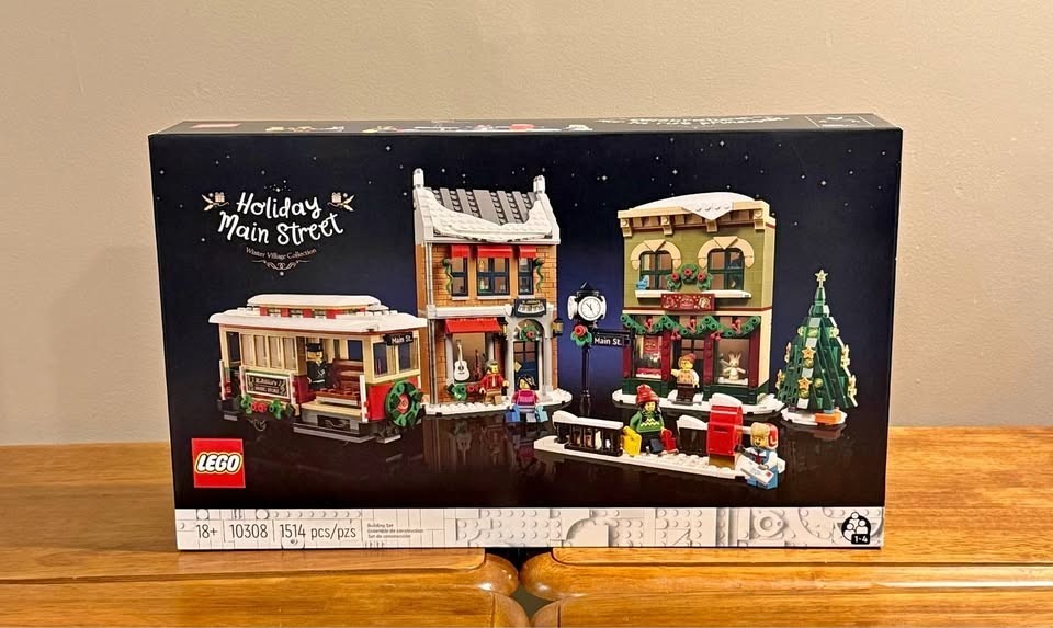 Lego Holiday Main Street Winter Village 10308 - Lego 10308