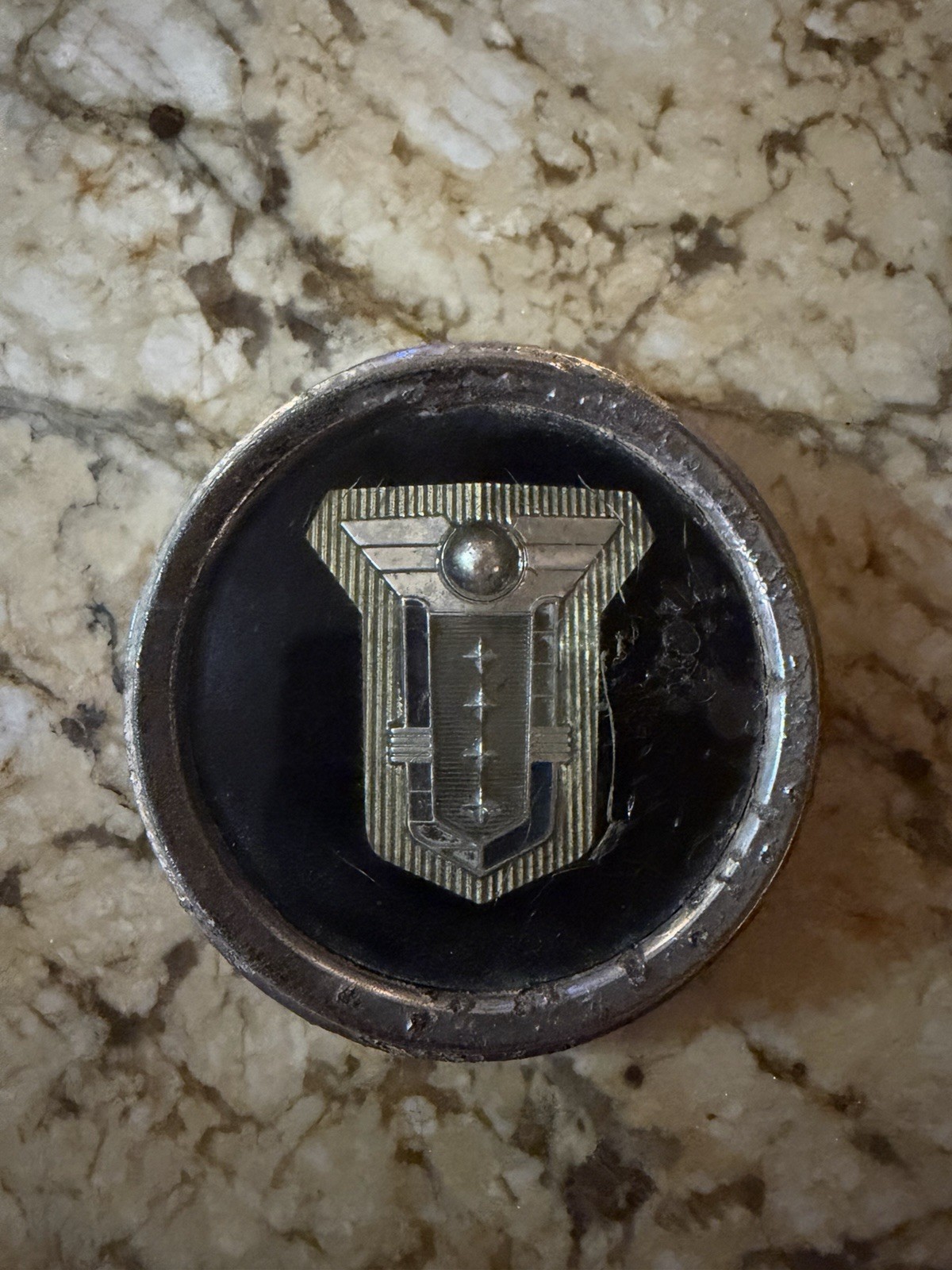 Vintage 1940s GM Horn Button Cap — Believed Oldsmobile, Unidentified, As-Is